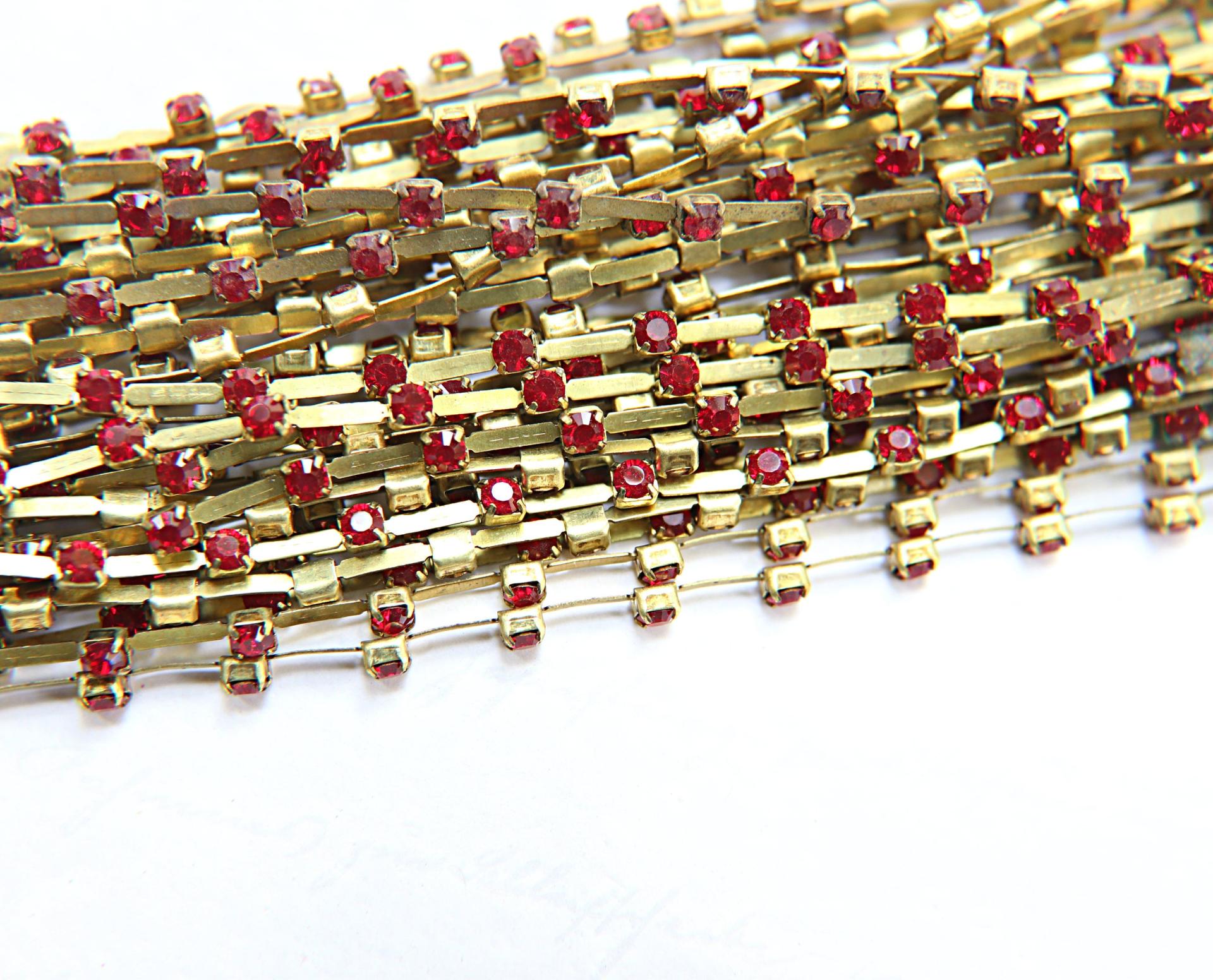 12 SS Vintage Fancy Rhinestone Chain Swarovski in Siam 3mm 0.5/1/2/5 Meters