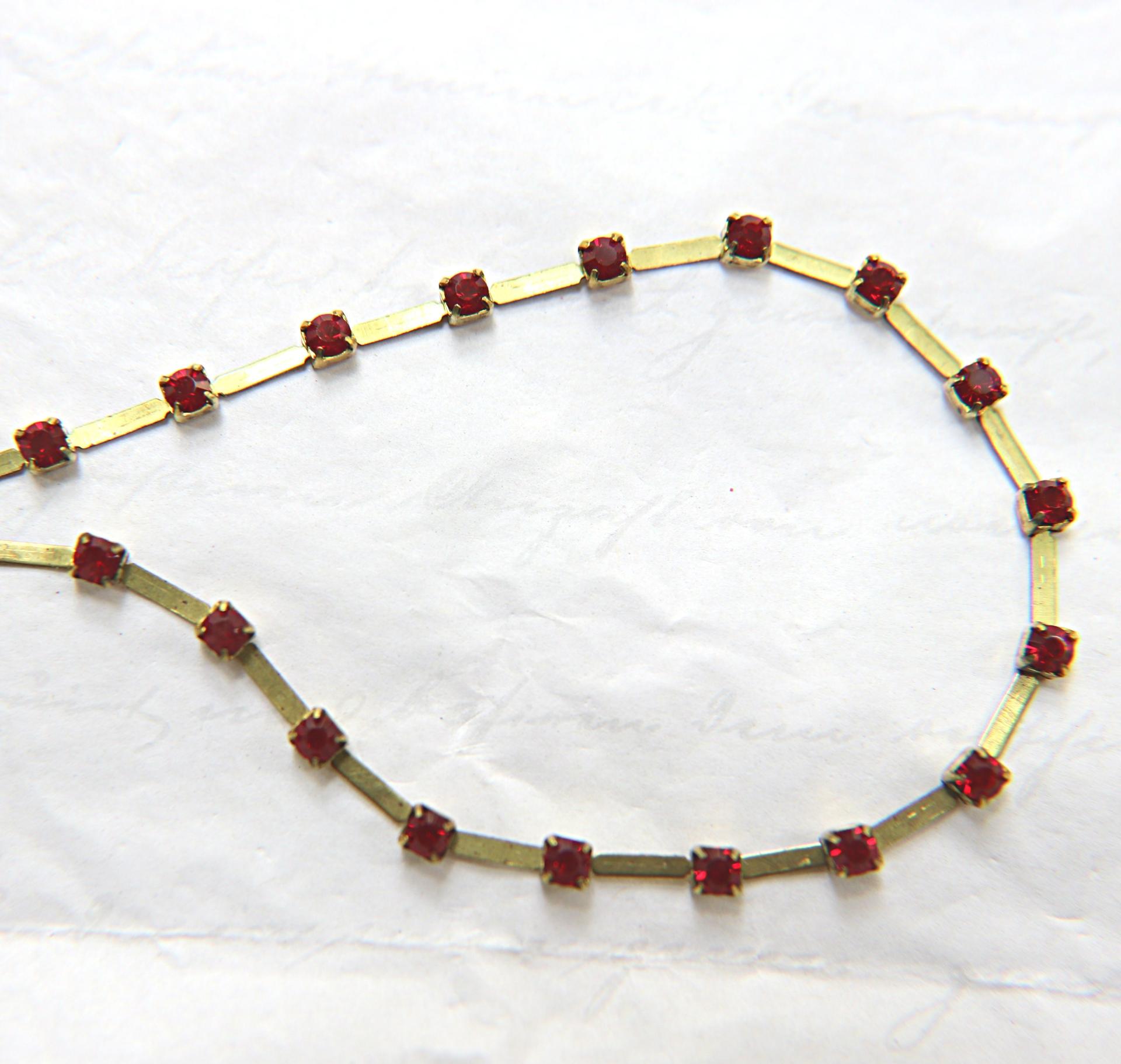 12 SS Vintage Fancy Rhinestone Chain Swarovski in Siam 3mm 0.5/1/2/5 Meters