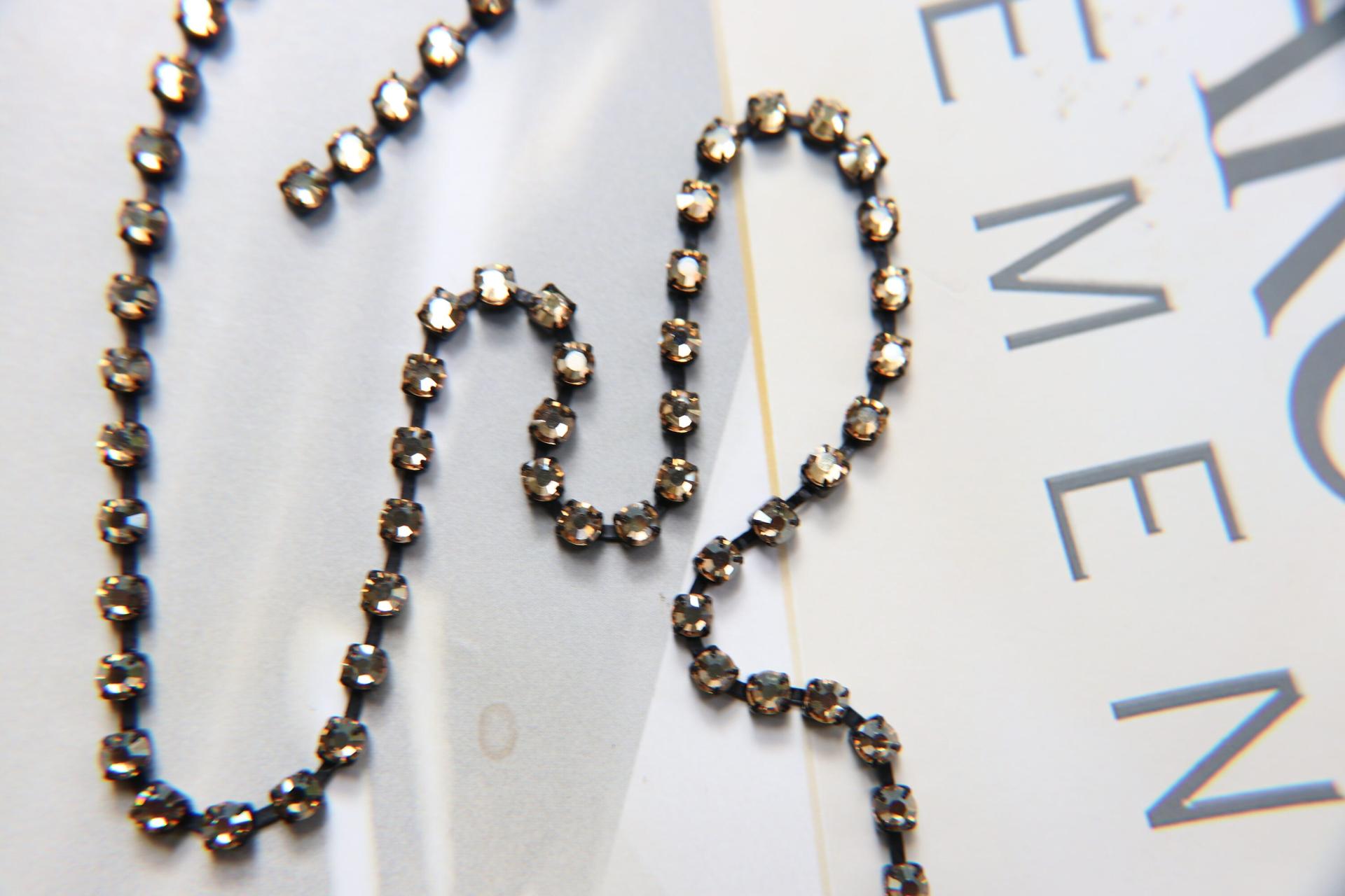 16ss Swarovski 2088 Chain in Flat Back Crystal Golden Shadow (4mm) 0.5/1/2/5 Meters Vintage Black Settings Bridal Supplies|Jewelry Making