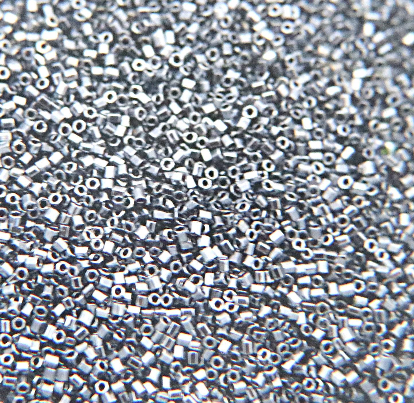15/0 Miyuki Hex Cuts in Gunmetal Japanese Beads 10/20/50/100 Grams embroidery materials