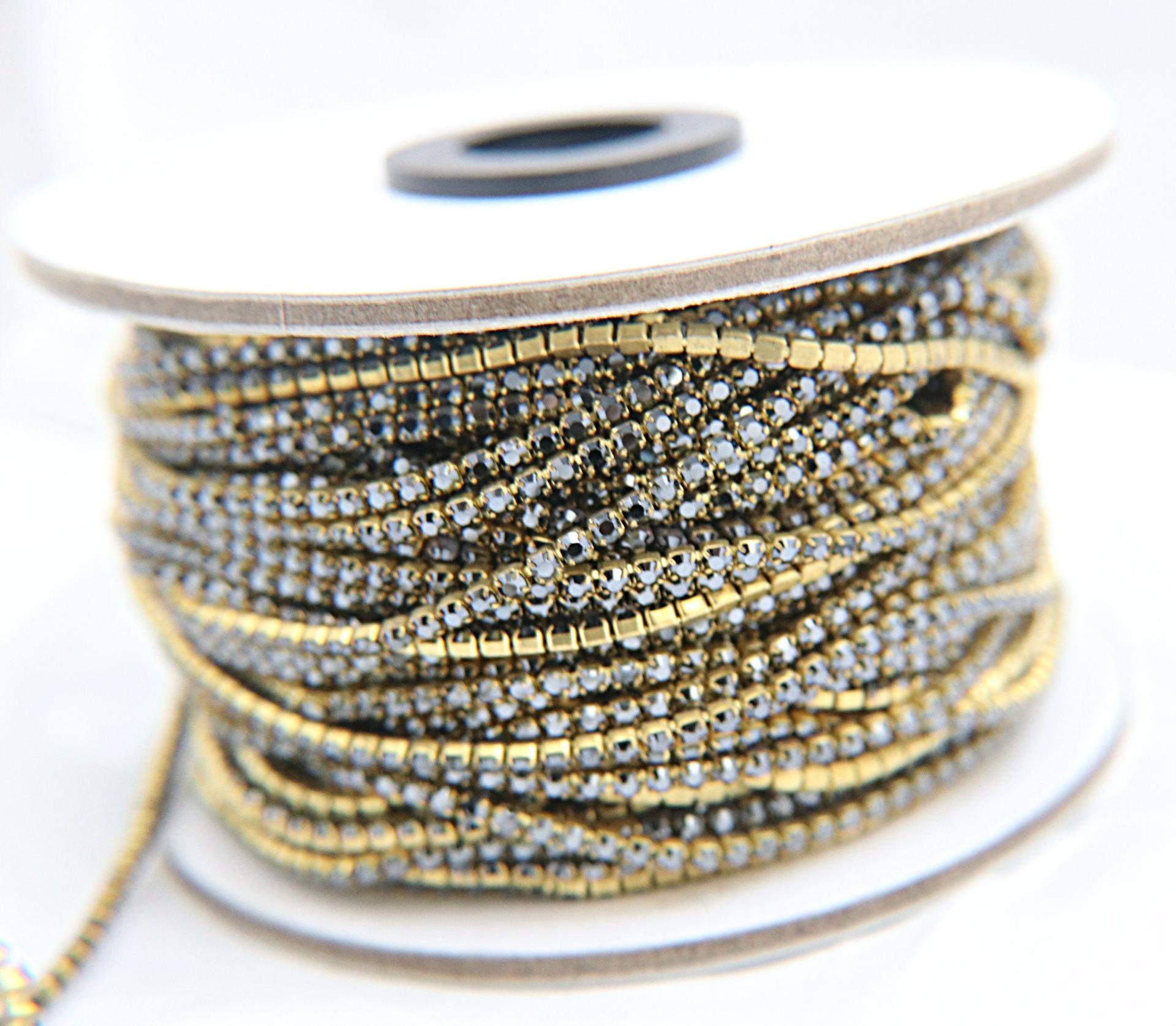 10ss Swarovski Close Cup Chain in Jet Hematite 2.8mm Made in Austria 0.5/1/2/5 Meters rare couture materials