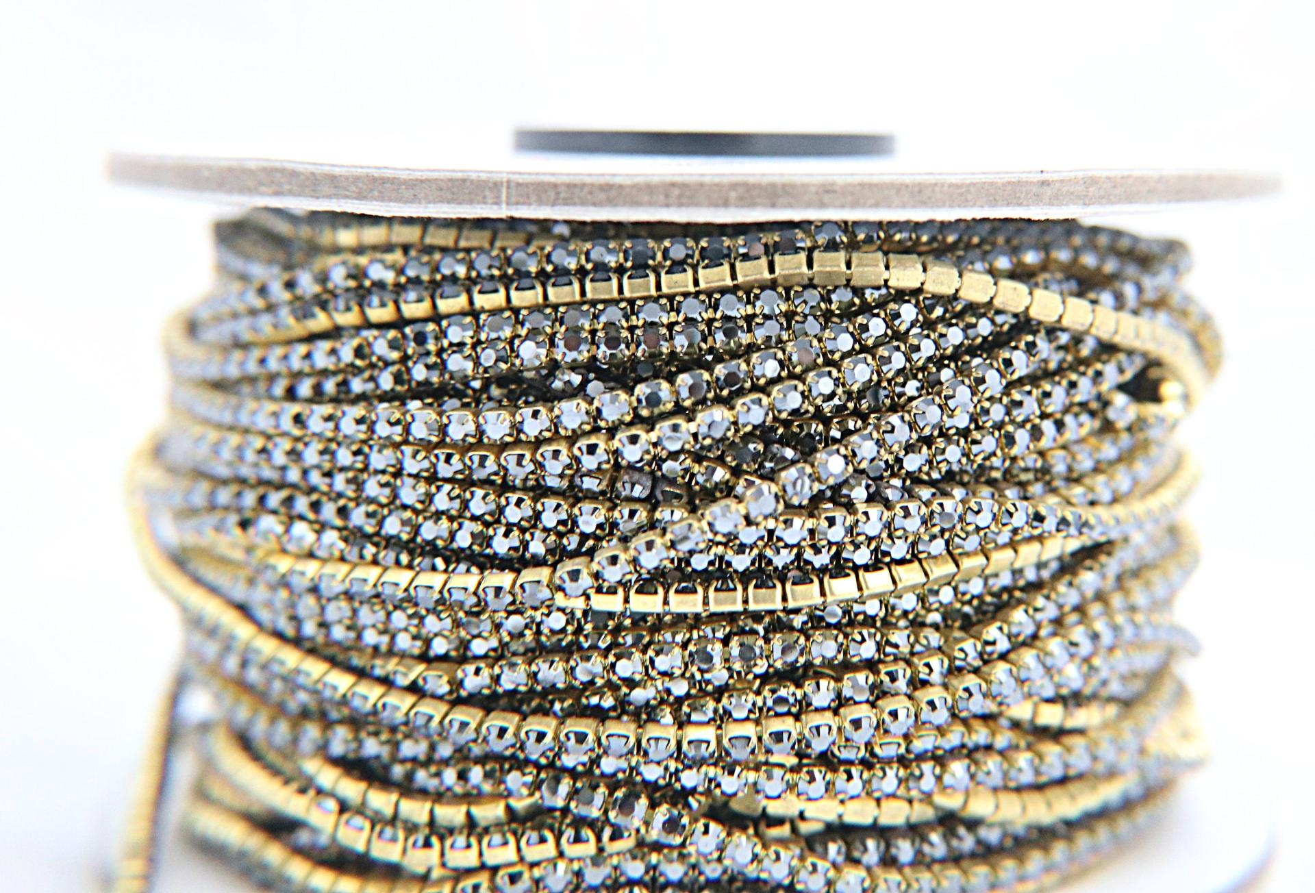 10ss Swarovski Close Cup Chain in Jet Hematite 2.8mm Made in Austria 0.5/1/2/5 Meters rare couture materials