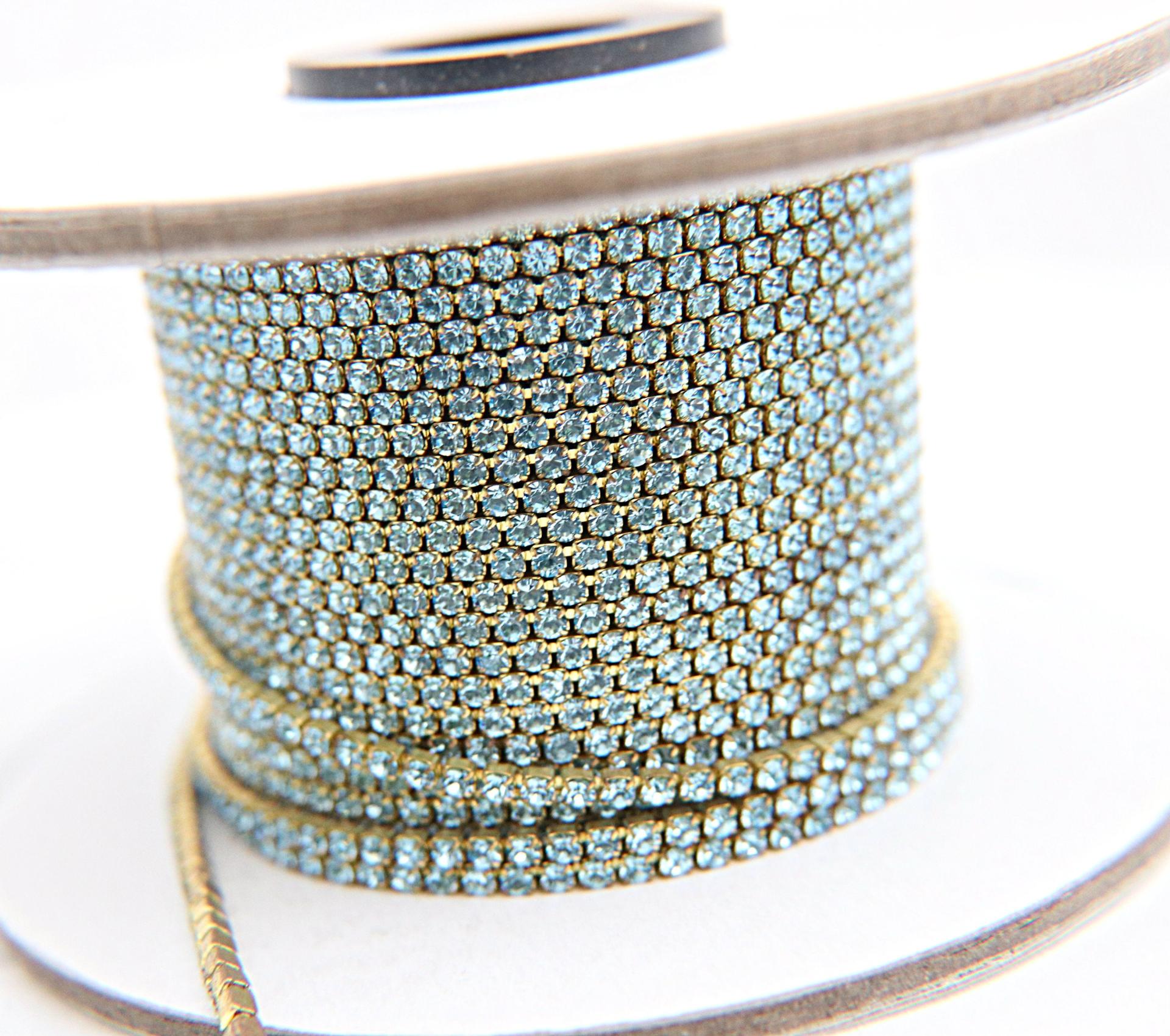 10ss Swarovski Close Cup Chain in Aquamarine 2.8mm Made in Austria 0.5/1/2/5 Meters rare couture materials