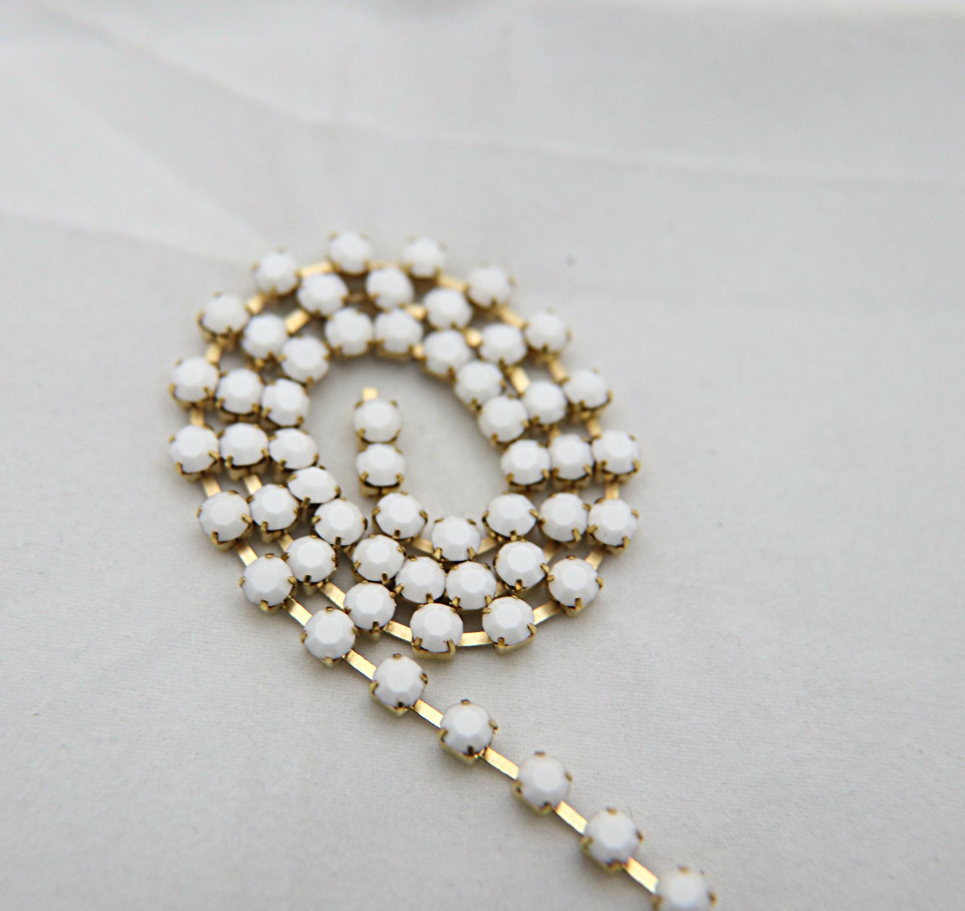 16ss Rhinestone Chain Swarovski in Chalk White (279) 4mm 0.5/1/2/5/15 Meters, vintage jewelry findings, wedding embellishments, embroidery