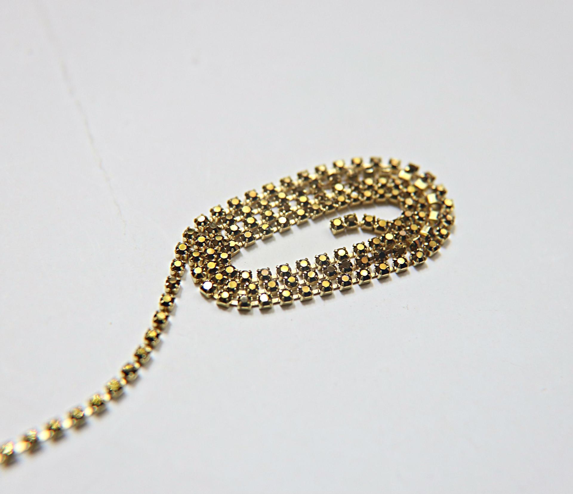 14PP Rhinestone Chain Swarovski vintage 2mm (0.5/1/2/5 meters) vintage findings, strass chains, craft supplies , wedding decorations, laces