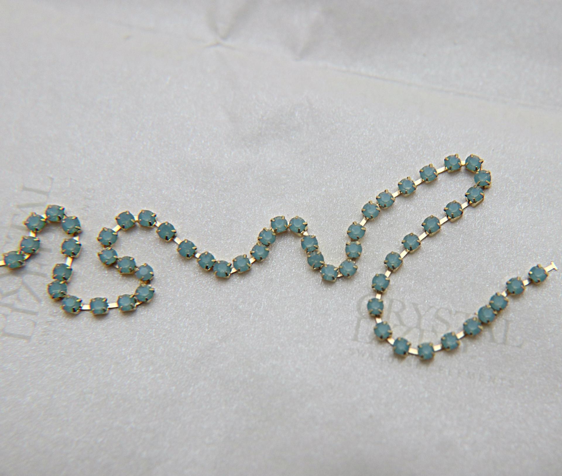 18pp Swarovski Vintage Rhinestone Chain 2.5mm (0.5/1/2/5 meters) Bridal Supplies, strass chains, embellishments, premium materials, jewelry
