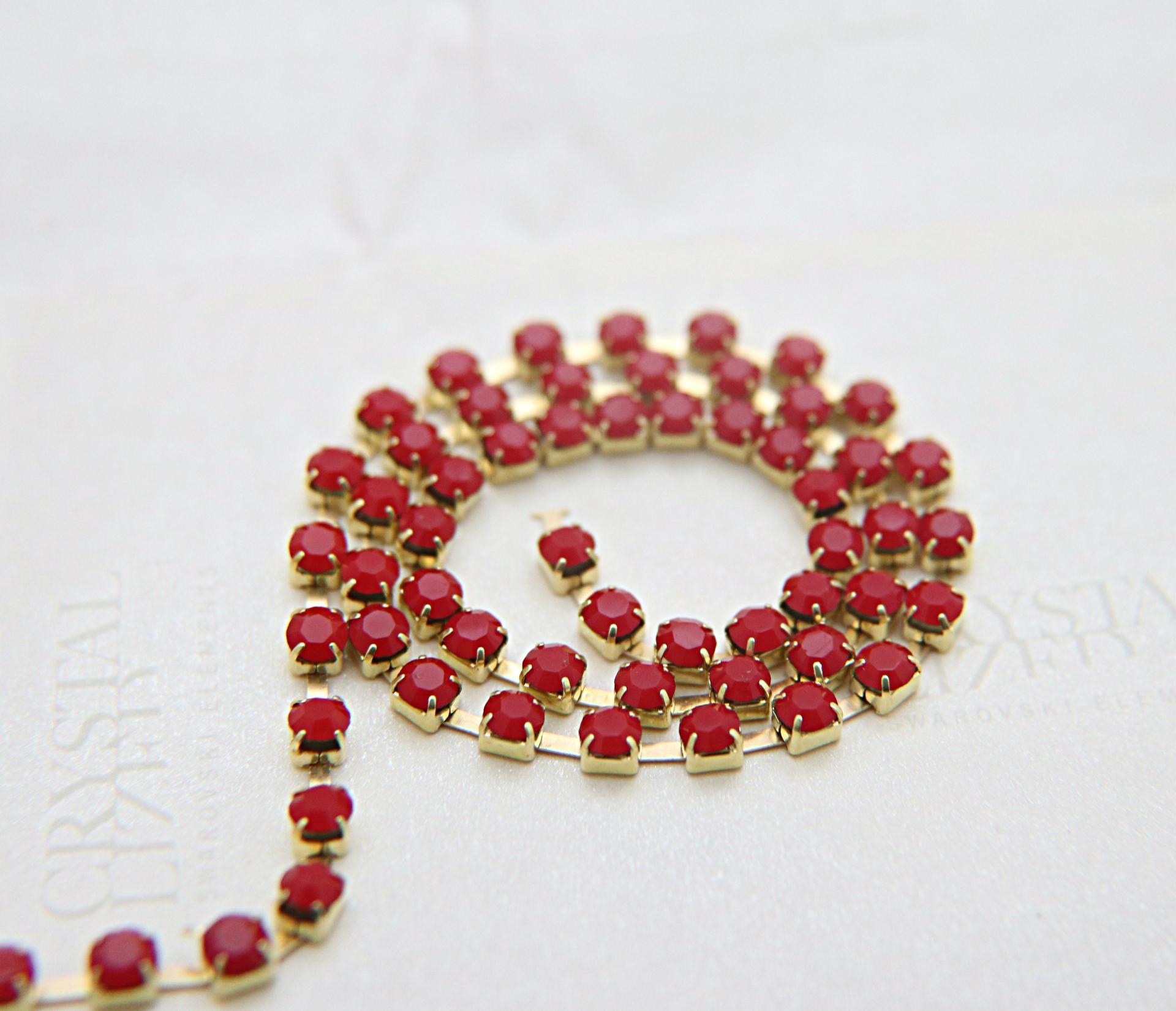 16 SS Rhinestone Chain Swarovski in Dark Red Coral 4mm 0.5/1/2/5/15 Meters vintage findings, strass chains