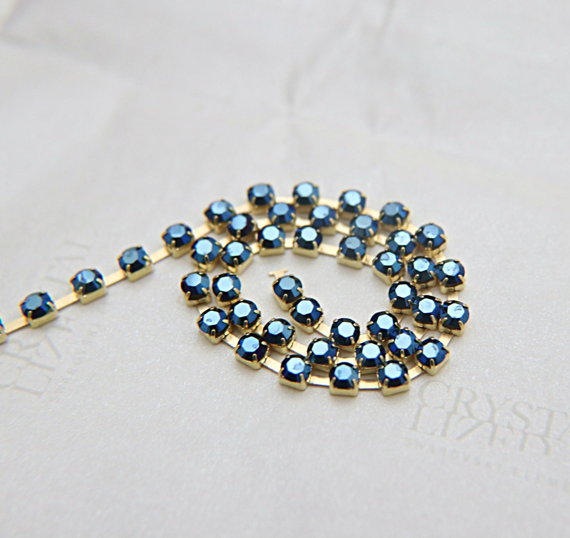 16 SS Rhinestone Chain Swarovski in Crystal Metallic Blue 4mm 0.5/1/2/5/15 Meters vintage findings, strass chains, craft supplies, rare