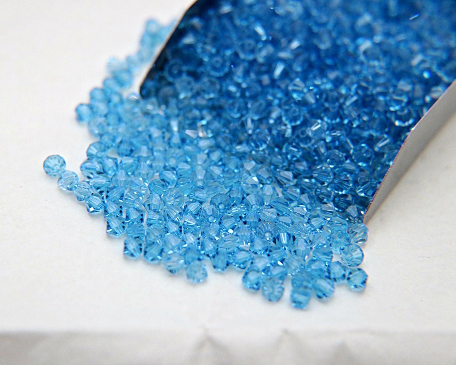 4mm Aquamarine Swarovski Bicone beads 36/72/144/432/720 Pieces (202) jewelry making, couture embroidery, embellishments beading, vintage