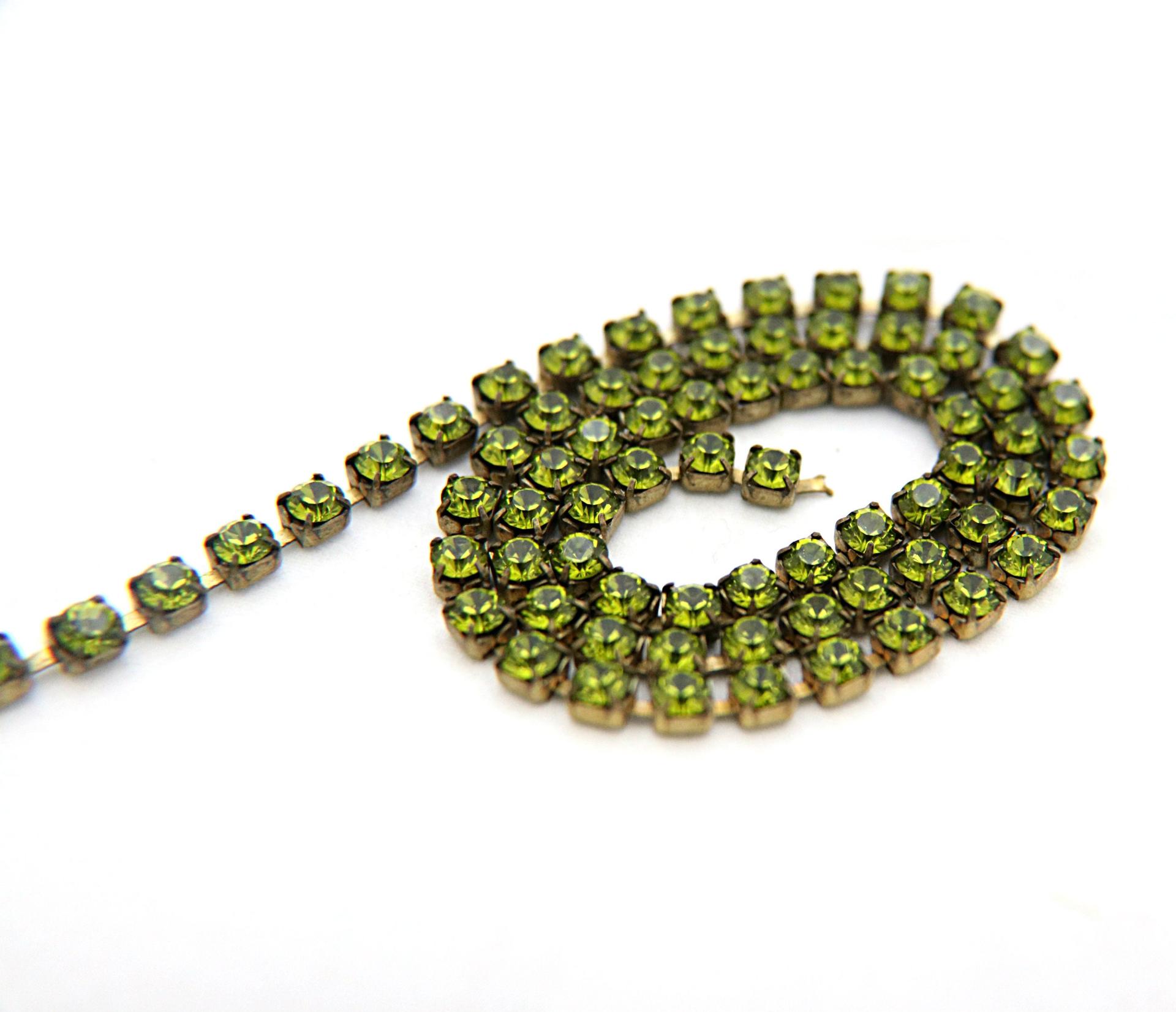 18SS Swarovski Vintage Rhinestone Chain Emerald/Smoked Topaz/Olivine/Montana 4.2mm embroidery materials, jewelry making, vintage findings