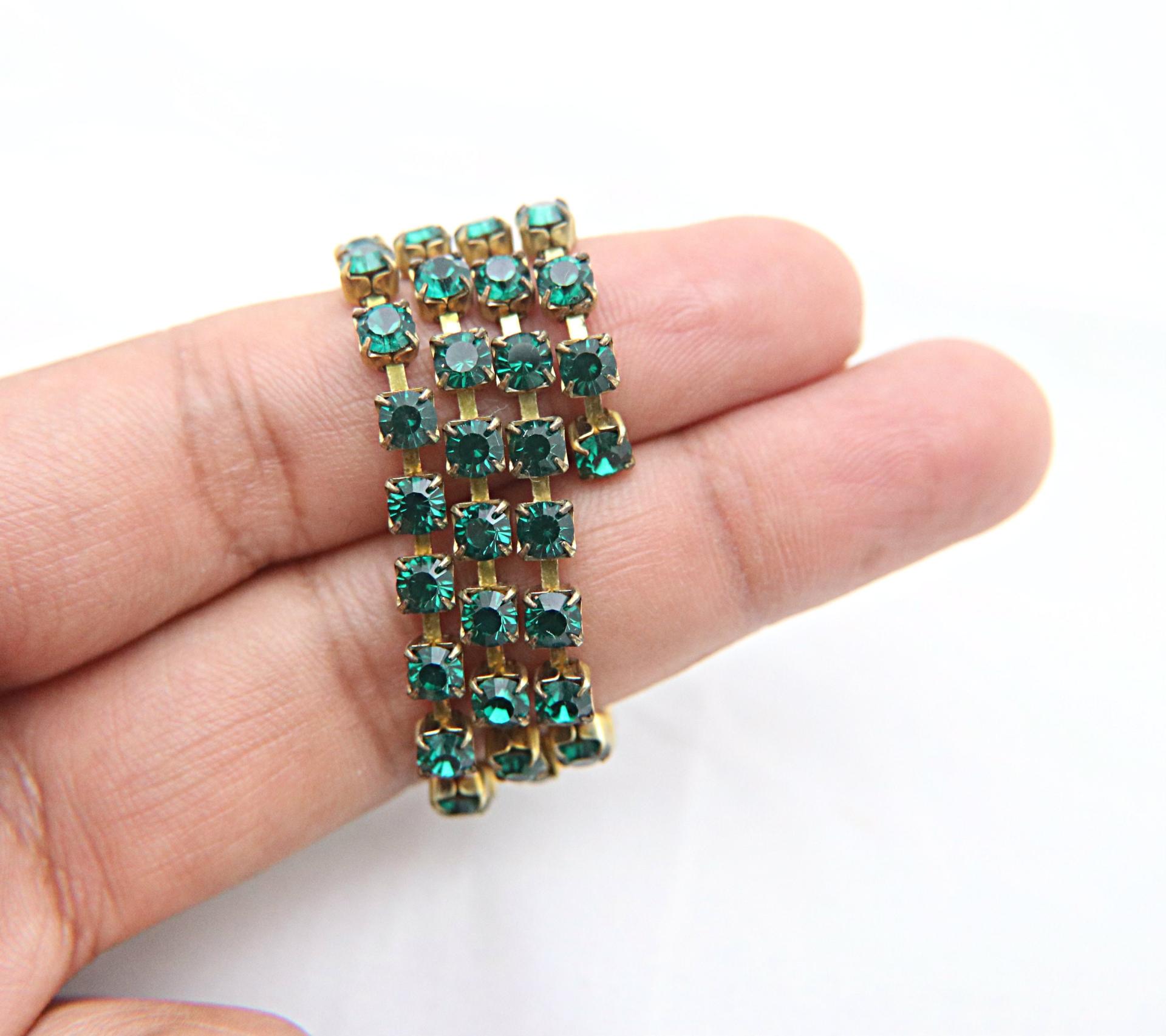 18SS Swarovski Vintage Rhinestone Chain Emerald/Smoked Topaz/Olivine/Montana 4.2mm embroidery materials, jewelry making, vintage findings