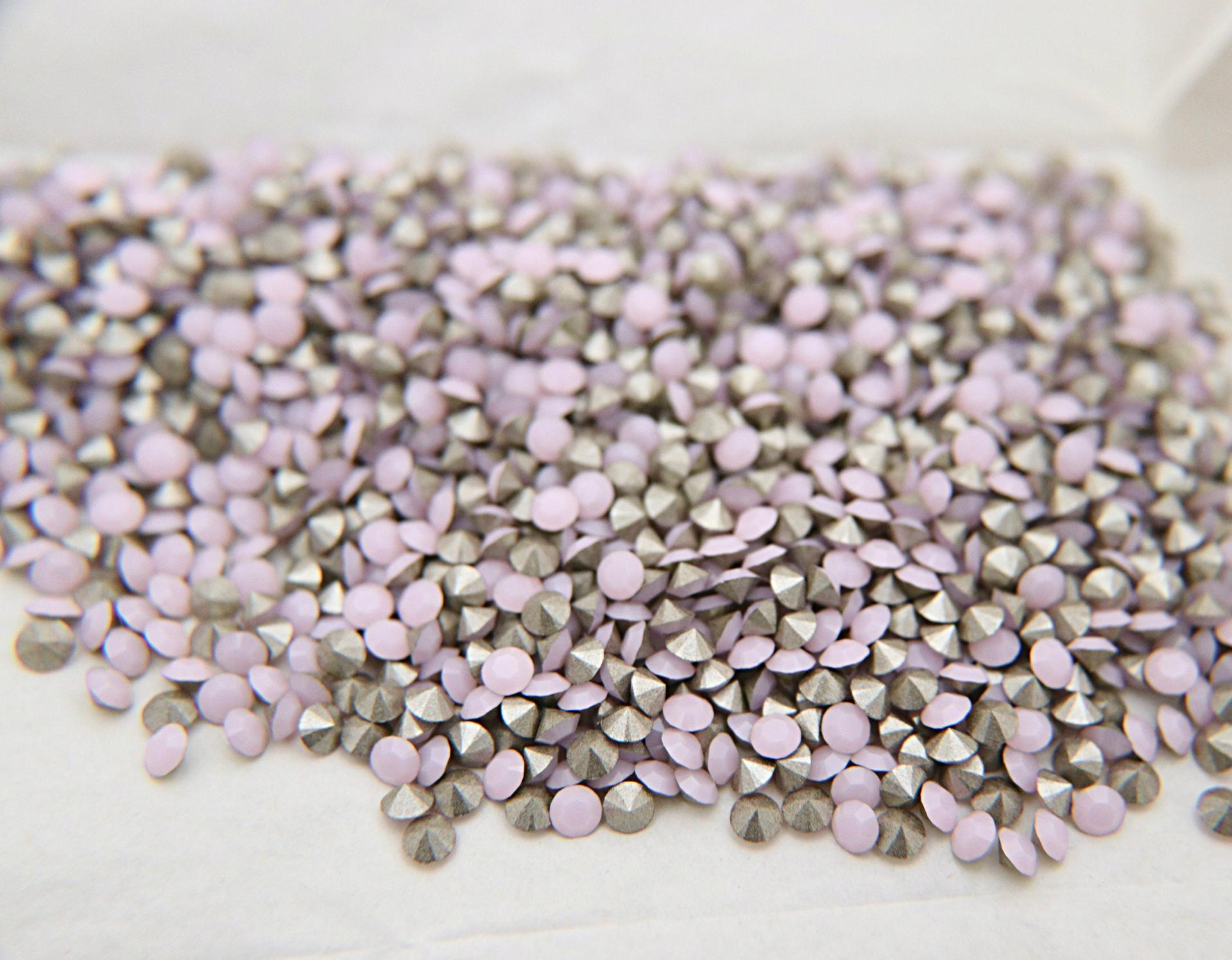 Swarovski Crystal PP31 4mm Rose Alabaster Xilion 1028 Chatons 72/144/1440 Pieces Vintage Swarovski, zirconium, Crystal Clay, Jewelry Repair