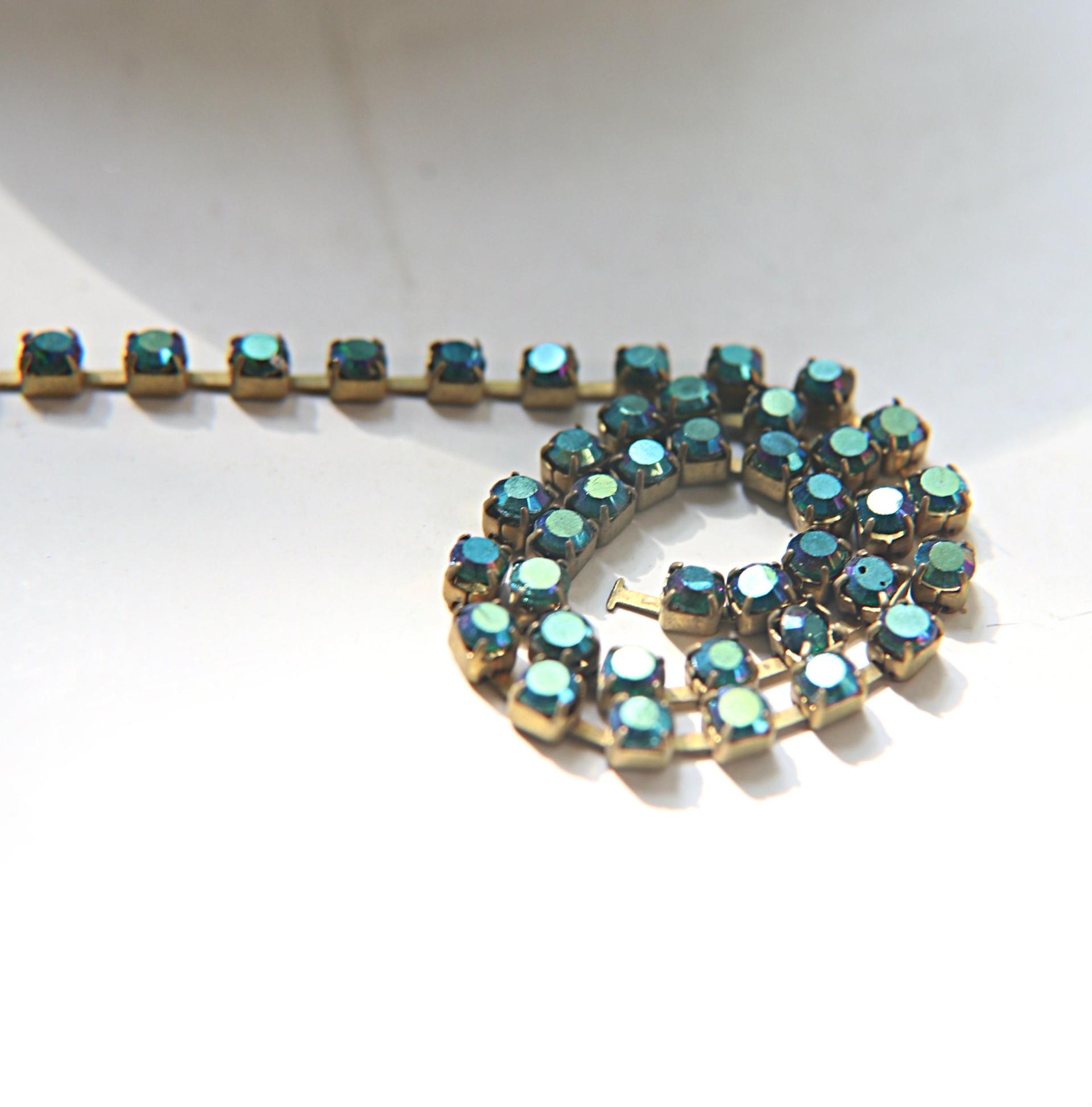 16 SS Rhinestone Chain Vintage Pressed Chatons Emerald AB Aurore Boreale 4mm 1/2/5/15 Meters jewelery supply, embroidery materials