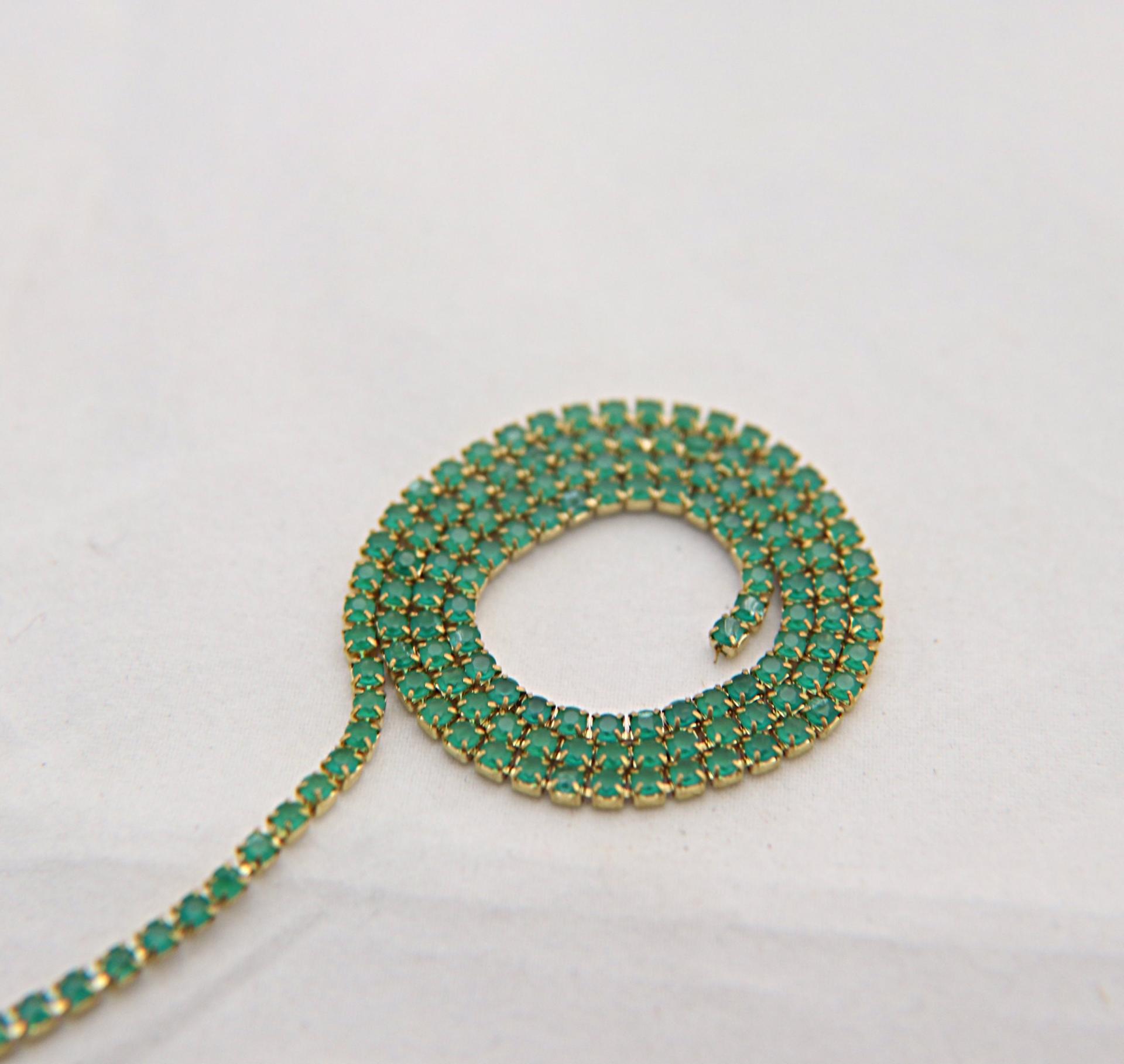 14pp Cubic zirconium Rhinestone Close Cup Chain in Opal Jade Green (2mm) 0.5/1/2/5 Meters Brass Settings, strass findings, jewelry making