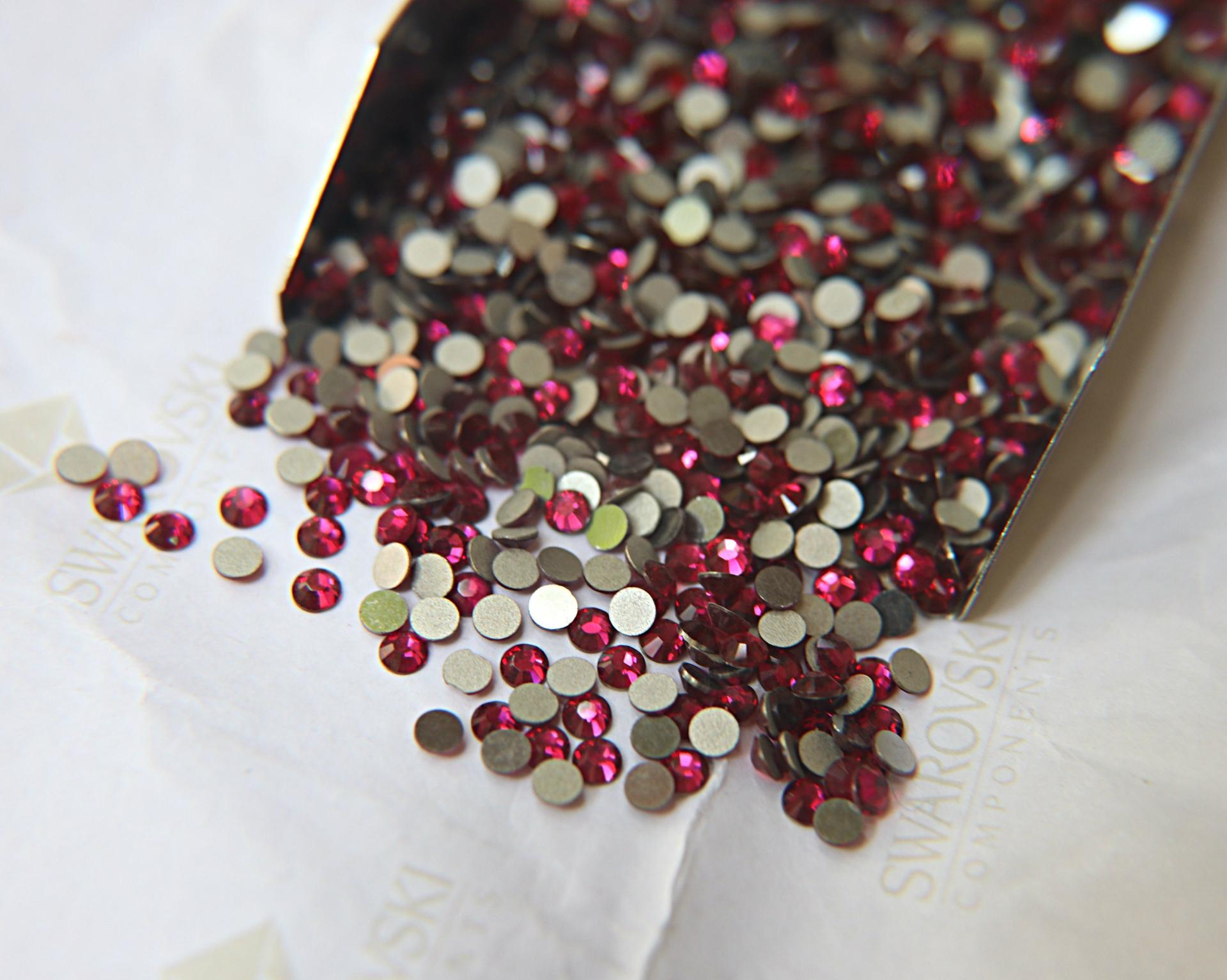 10/12SS Swarovski Flatbacks in Fuchsia Chaton Roses 2088 Made in Austria 72/144/720/1440 Nail art decoration, craft supplies, jewelry making