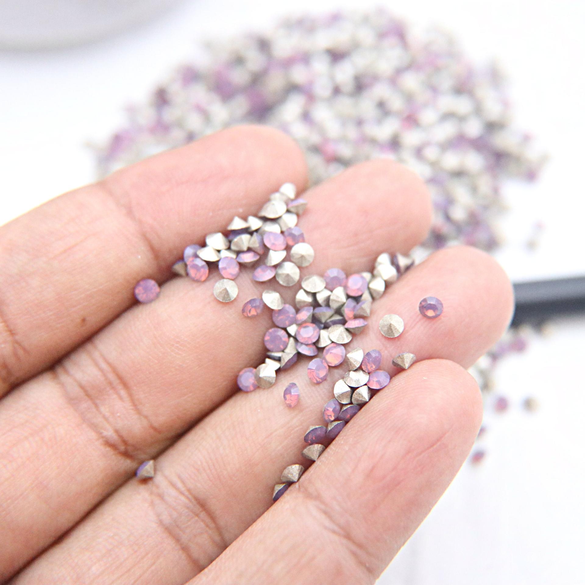 Swarovski Crystal 1028 3mm (PP24) Cyclamen Opal Xilion Chatons 72/144/1440 Pieces Vintage Swarovski, zirconium, hobby craft