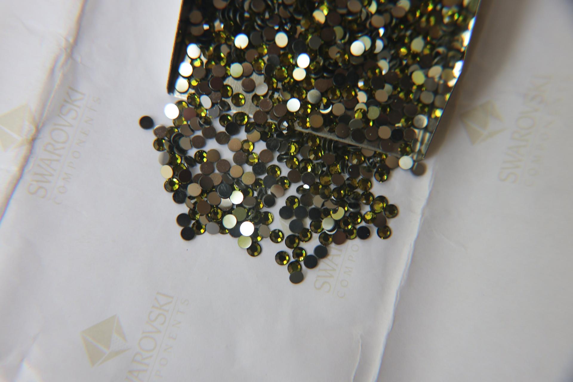 10SS Swarovski Flatbacks in Olivine Chaton Roses 2088 (2.9mm) Made in Austria 72/144/432/1440 Pieces Nail art decoration, craft supplies