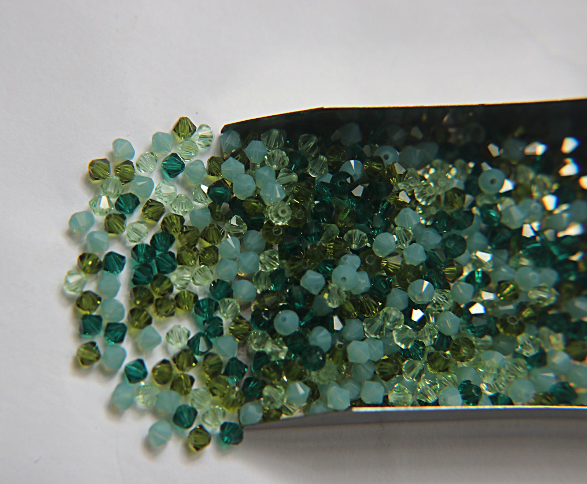 4mm Green Tea Designer Mixes Swarovski Bicone beads 36/72/144/432/720 Pieces loose beads, mix beads, embroidery materials, craft supplies