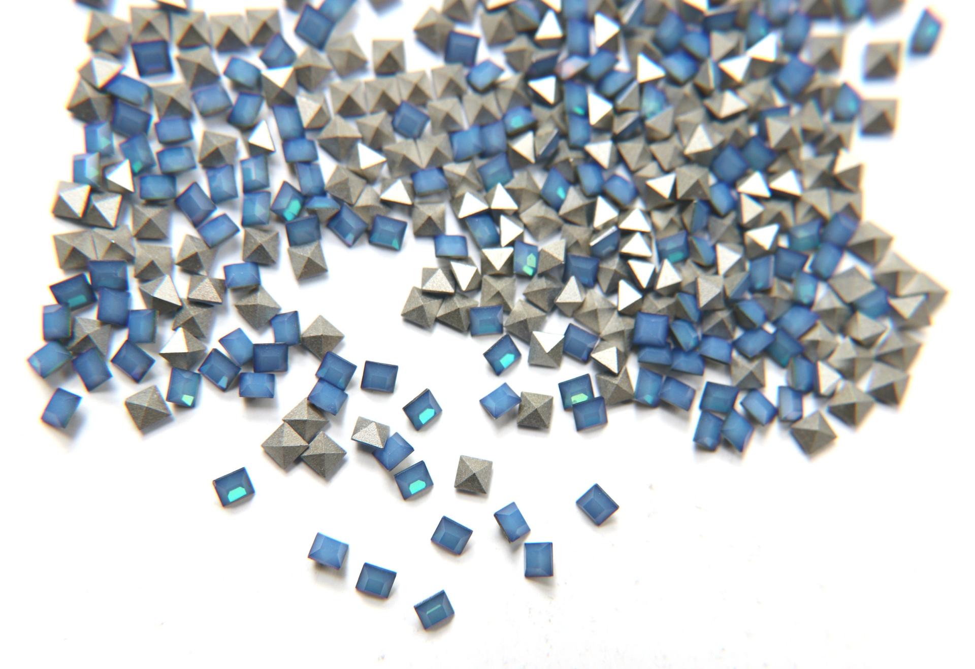 Swarovski #4428 4x4 MM Square Fancy Stone Crystal 22 colors 12/36/144/720 Pieces jewelry making, embellishment, vintage findings, rare tools