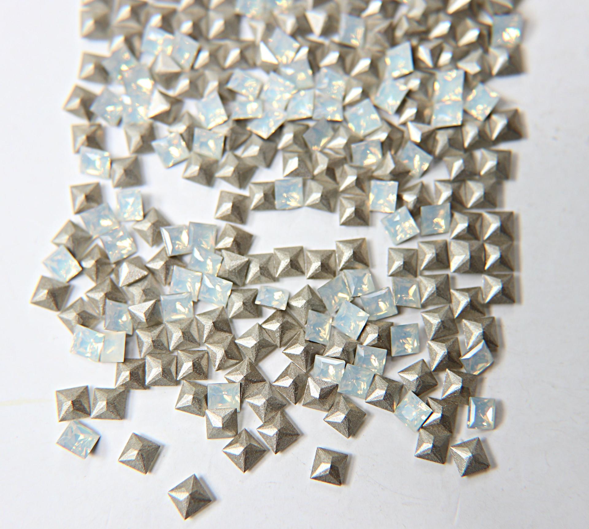 Swarovski #4428 4x4 MM Square Fancy Stone Crystal 22 colors 12/36/144/720 Pieces jewelry making, embellishment, vintage findings, rare tools