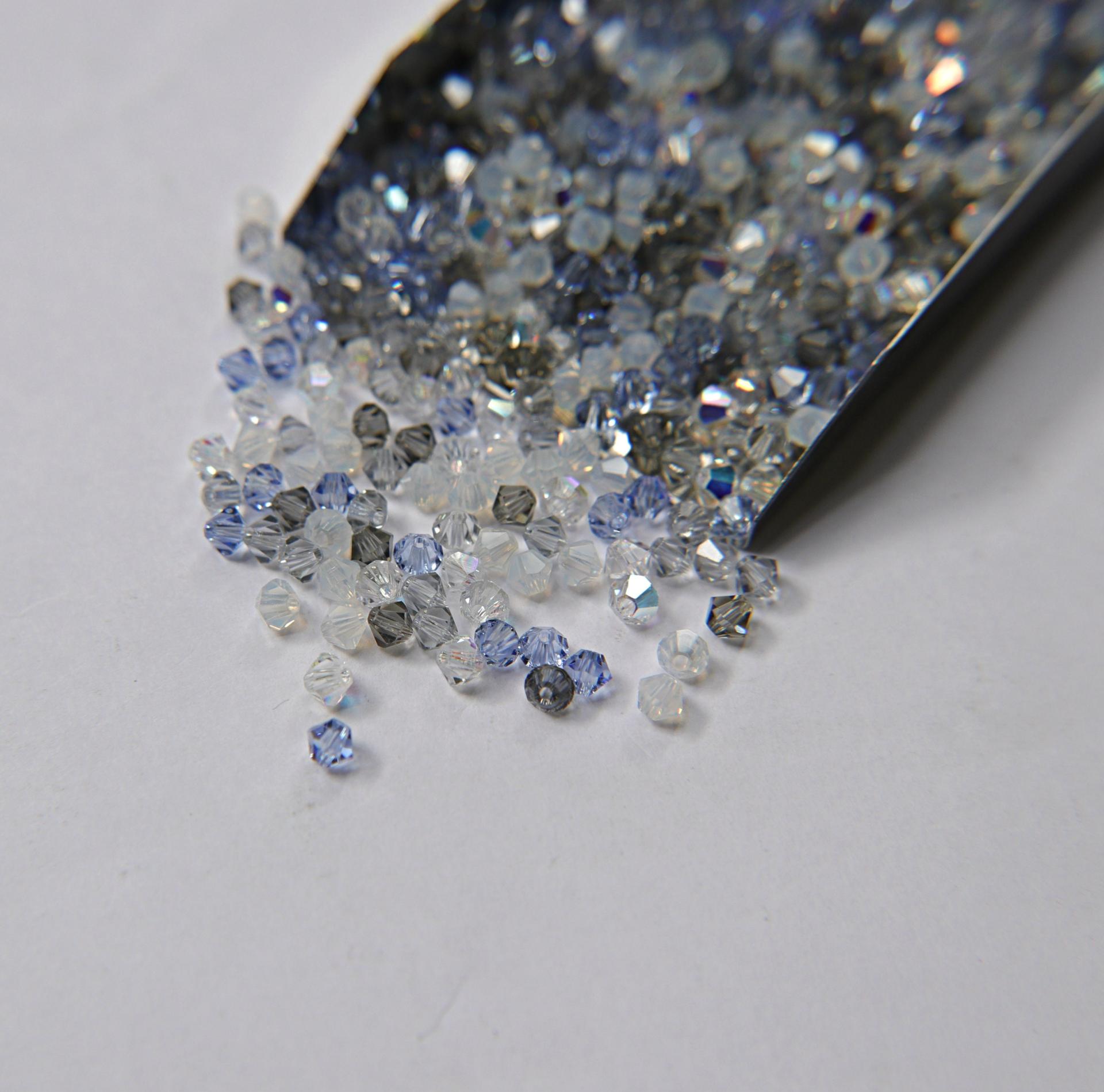 4mm Nemophila Designer Mixes Swarovski Bicone beads 36/72/144/432/720 Pieces loose beads, mix beads, embroidery materials, craft supplies