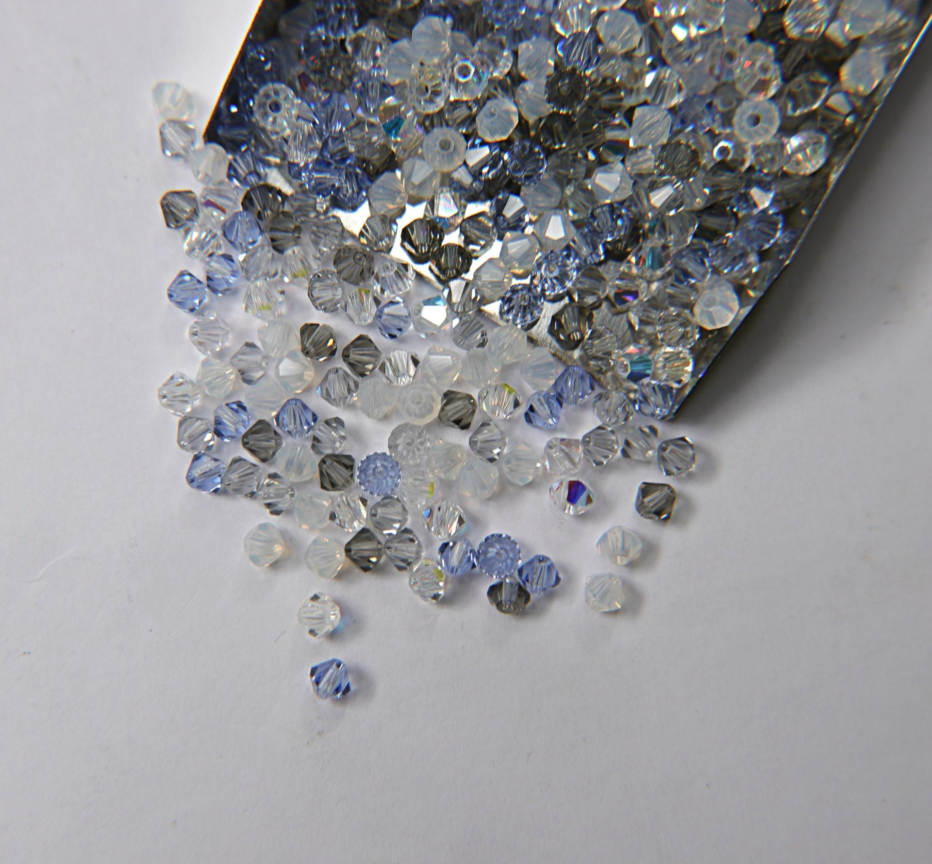 4mm Nemophila Designer Mixes Swarovski Bicone beads 36/72/144/432/720 Pieces loose beads, mix beads, embroidery materials, craft supplies