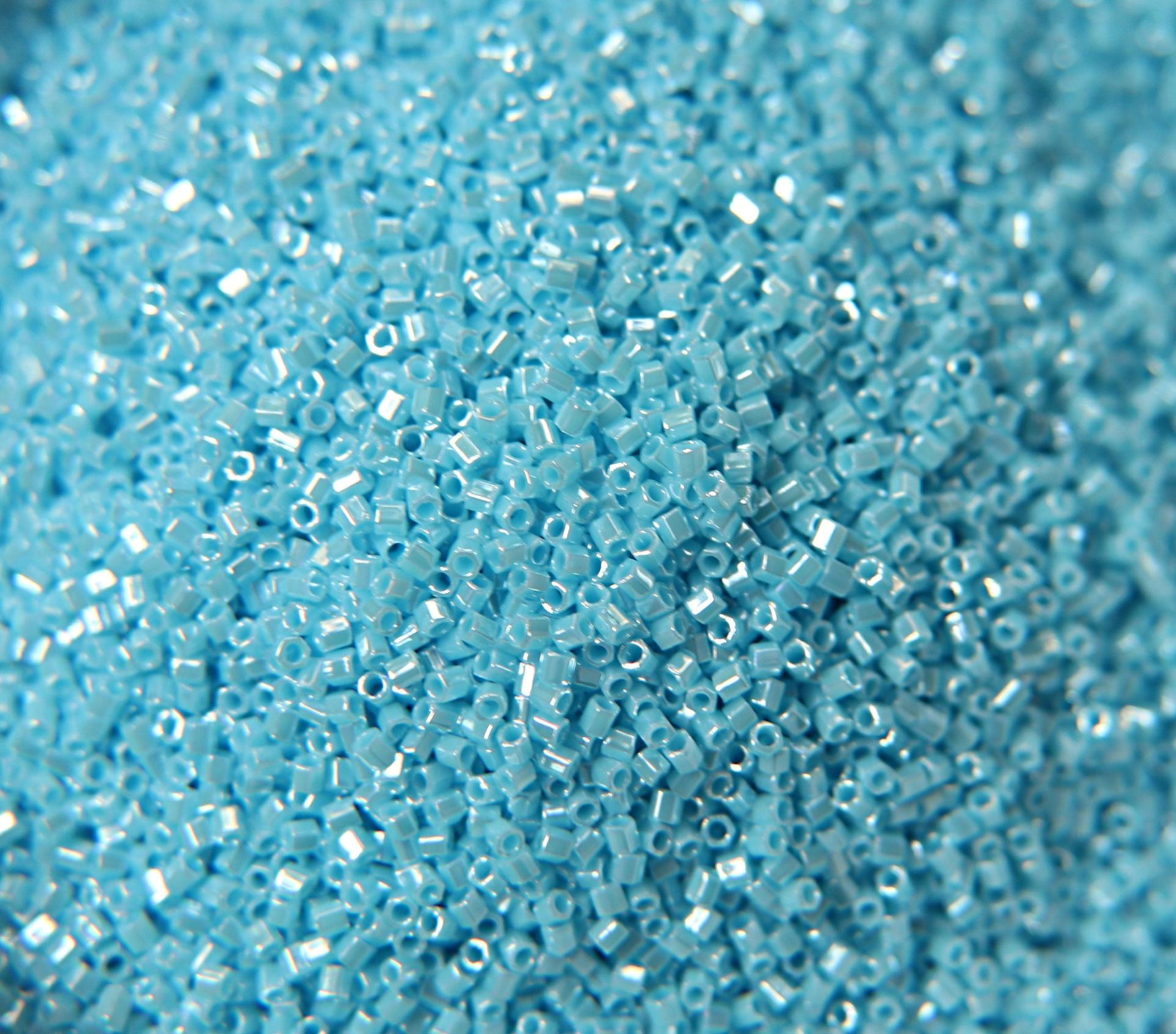 15/0 Miyuki Hex Cuts in color Opaque Turquoise Blue Luster Japanese Beads 10/20/50/100 Grams embroidery materials, beading supplies