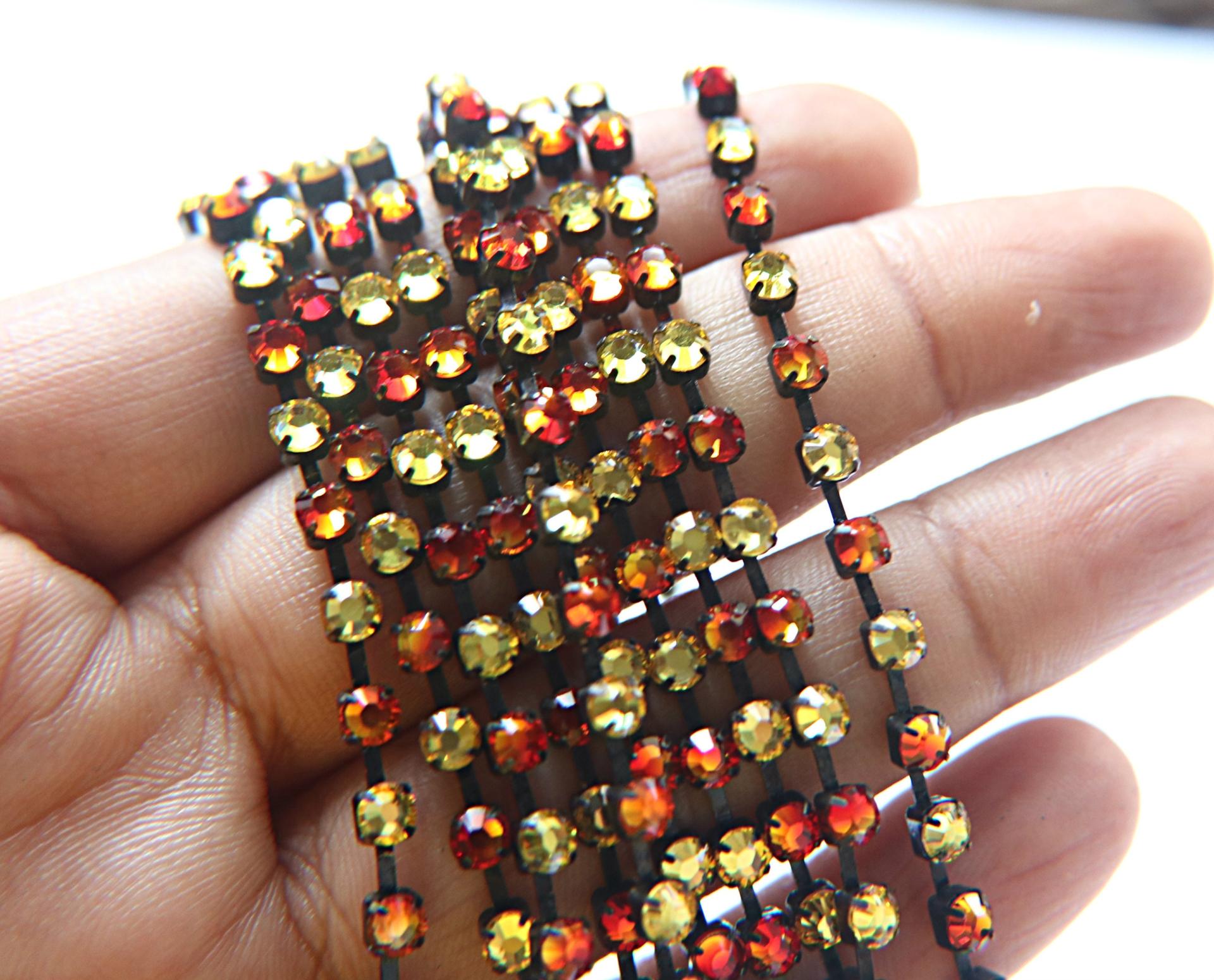 16ss Swarovski 2088 Chain in Flat Back Fire Mix (4mm) 0.5/1/2/5 Meters Vintage Black Settings Bridal Supplies, strass chains, embroidery