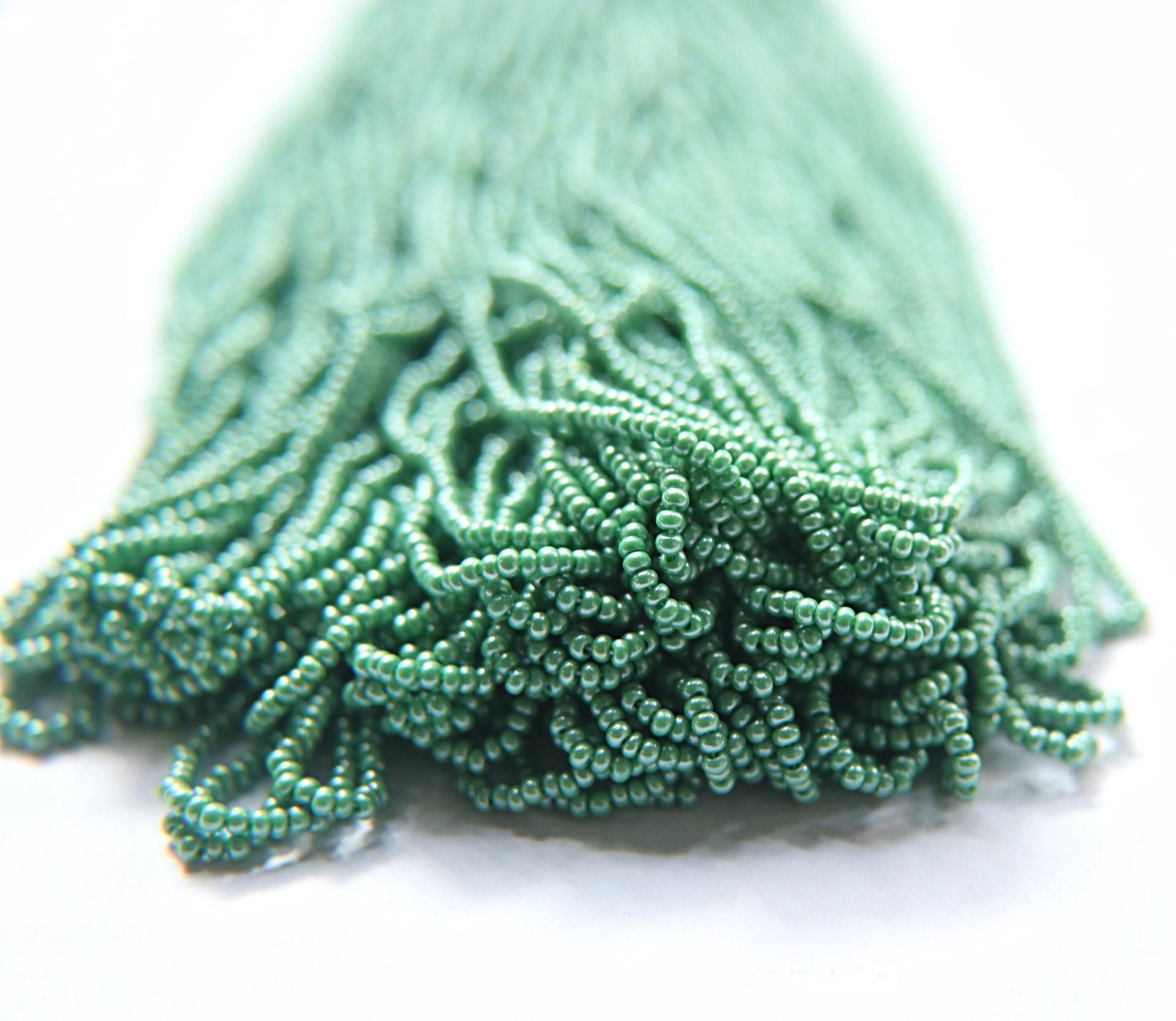 11/0 Czech Seed Bead Opaque Green sfinx 1/5/25/50/100 Full hanks Preciosa Ornella loose beads, mix beads, embroidery materials, craft supply