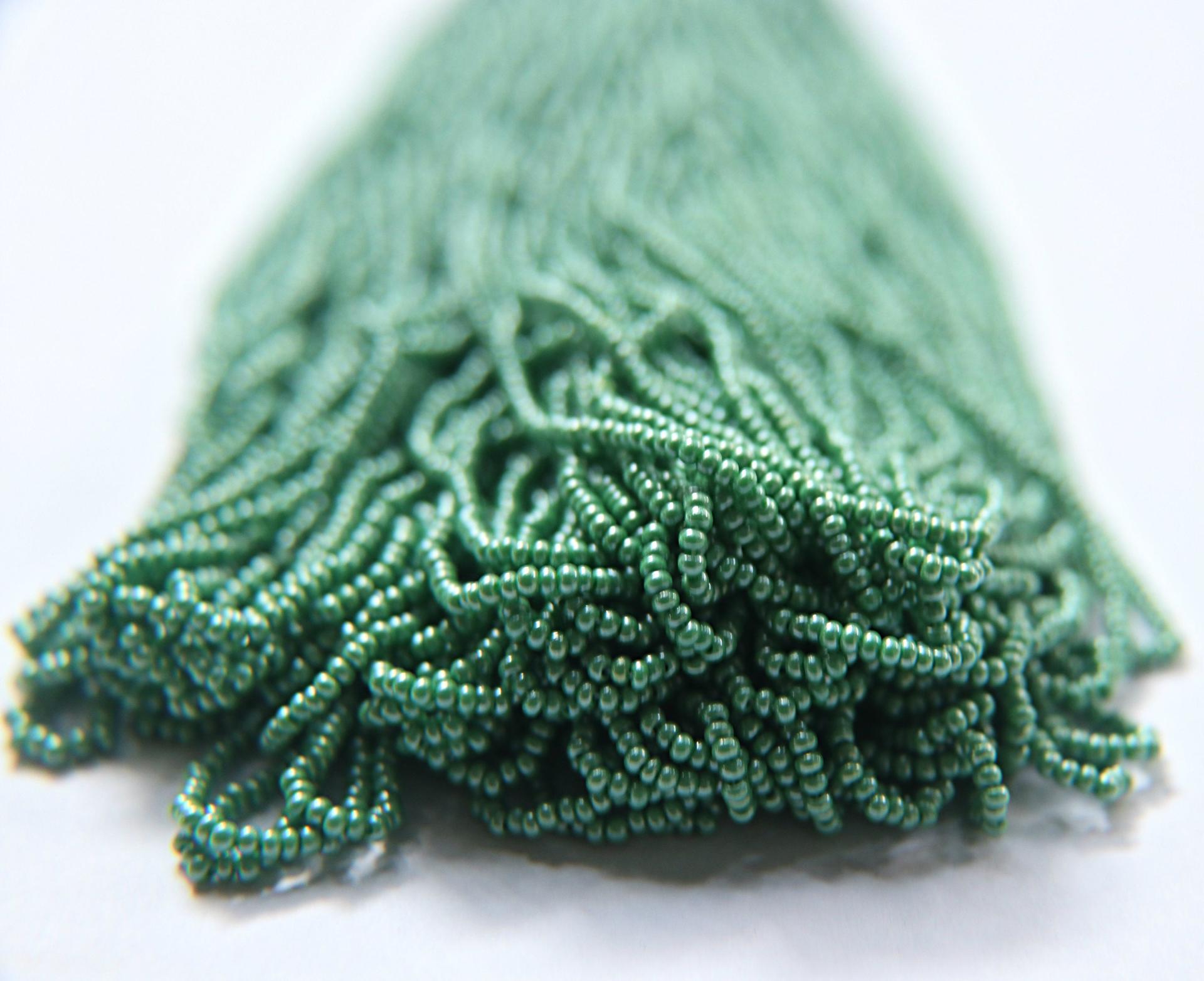 11/0 Czech Seed Bead Opaque Green sfinx 1/5/25/50/100 Full hanks Preciosa Ornella loose beads, mix beads, embroidery materials, craft supply