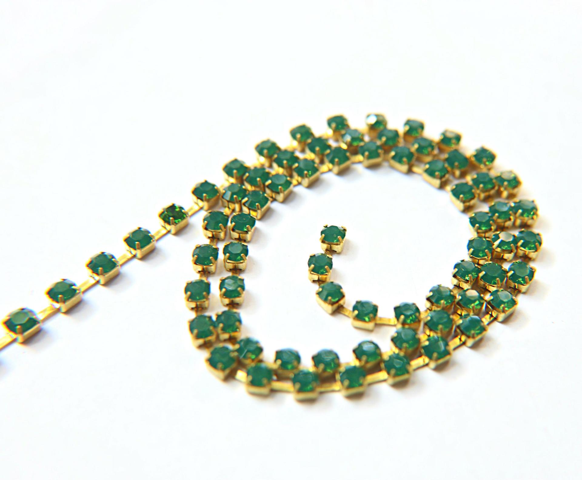 18ss Swarovski Rhinestone Chain in Palace Green Opal 0.5/1/2/5 Meters Bridal Supplies, Jewelry, vintage findings, embroidery materials
