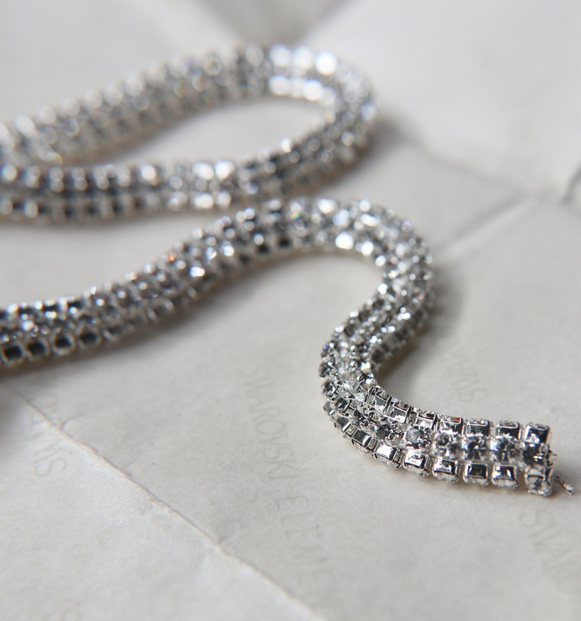 Swarovski Serpentine chain Round Rhinestone lace in Silver Plating 6mm thick for embellishments/Jewellery/couture inside (Hole 3mm) jacket