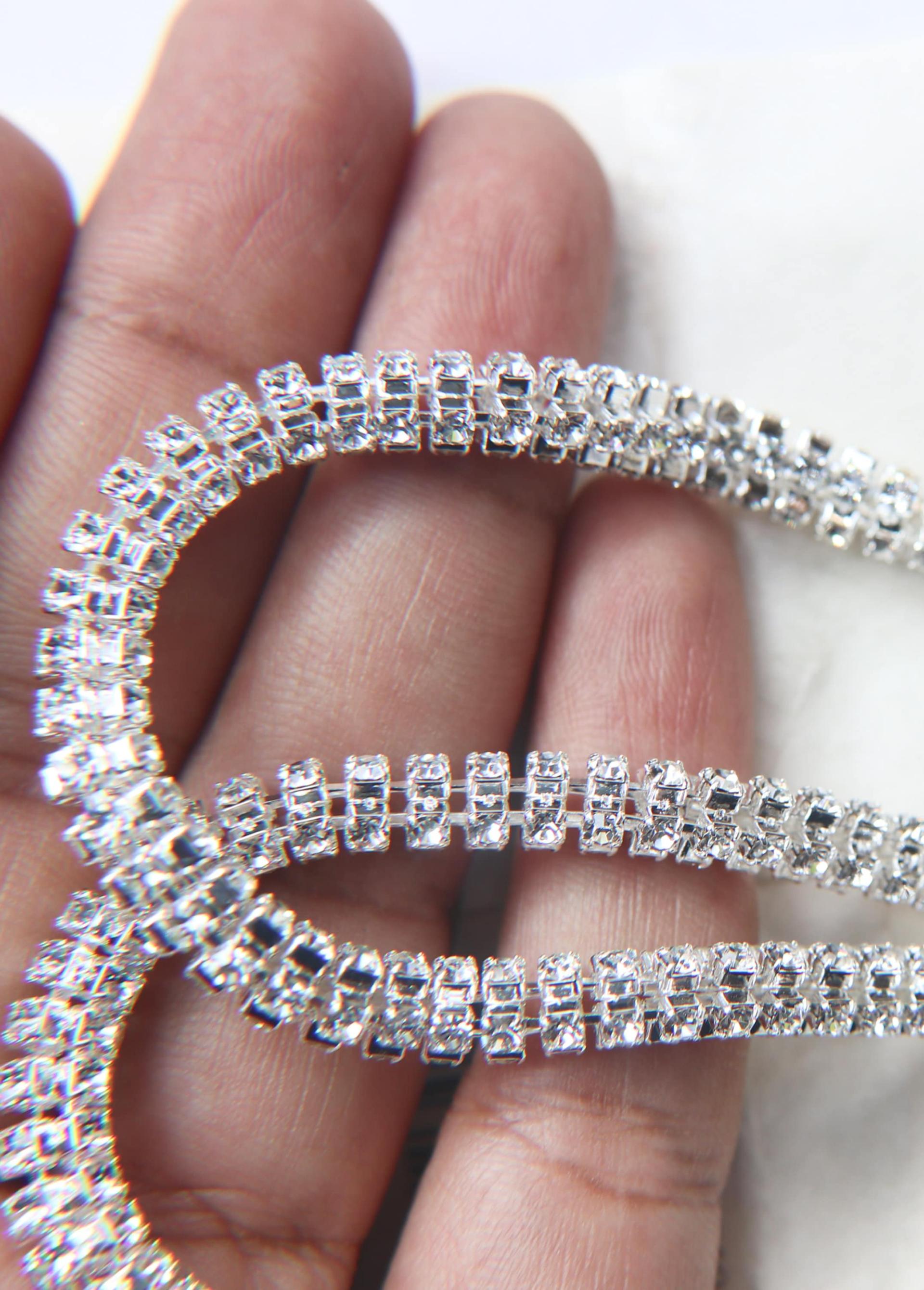 Swarovski Serpentine chain Round Rhinestone lace in Silver Plating 6mm thick for embellishments/Jewellery/couture inside (Hole 3mm) jacket