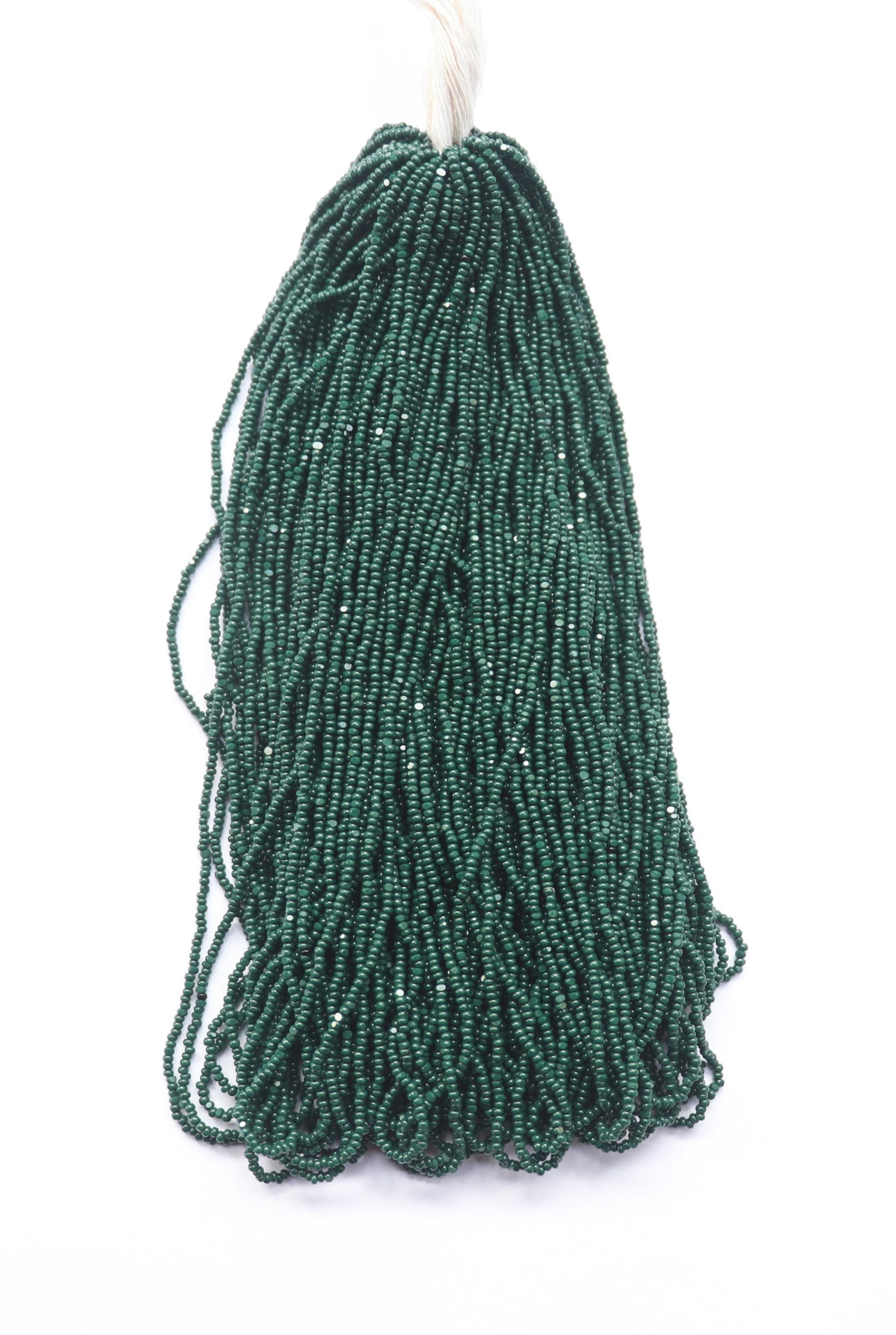 11/0 Hanks Charlotte Cut Beads 53270 Emerald Opaque 1/5/25/50/100 Hanks 2.0mm glass beads, jewelry supply, findings, craft supply vintage