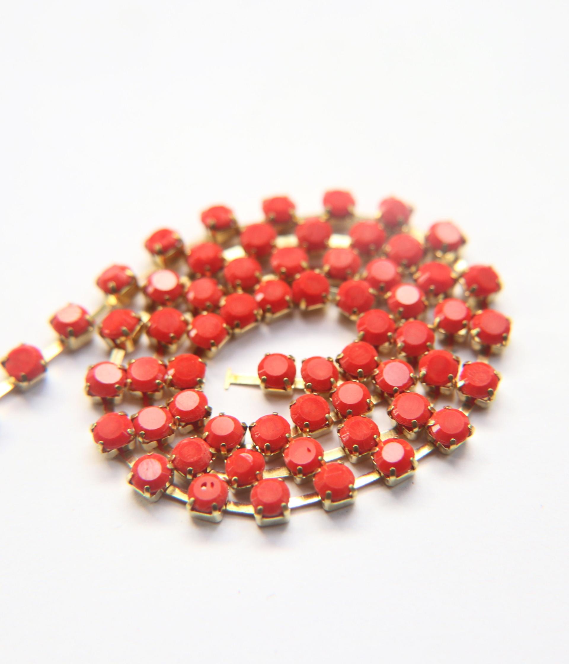 16 SS Rhinestone Chain Vintage Glass Pressed Chatons Coral Red Opaque (4mm) 1/2/5/15 Meters