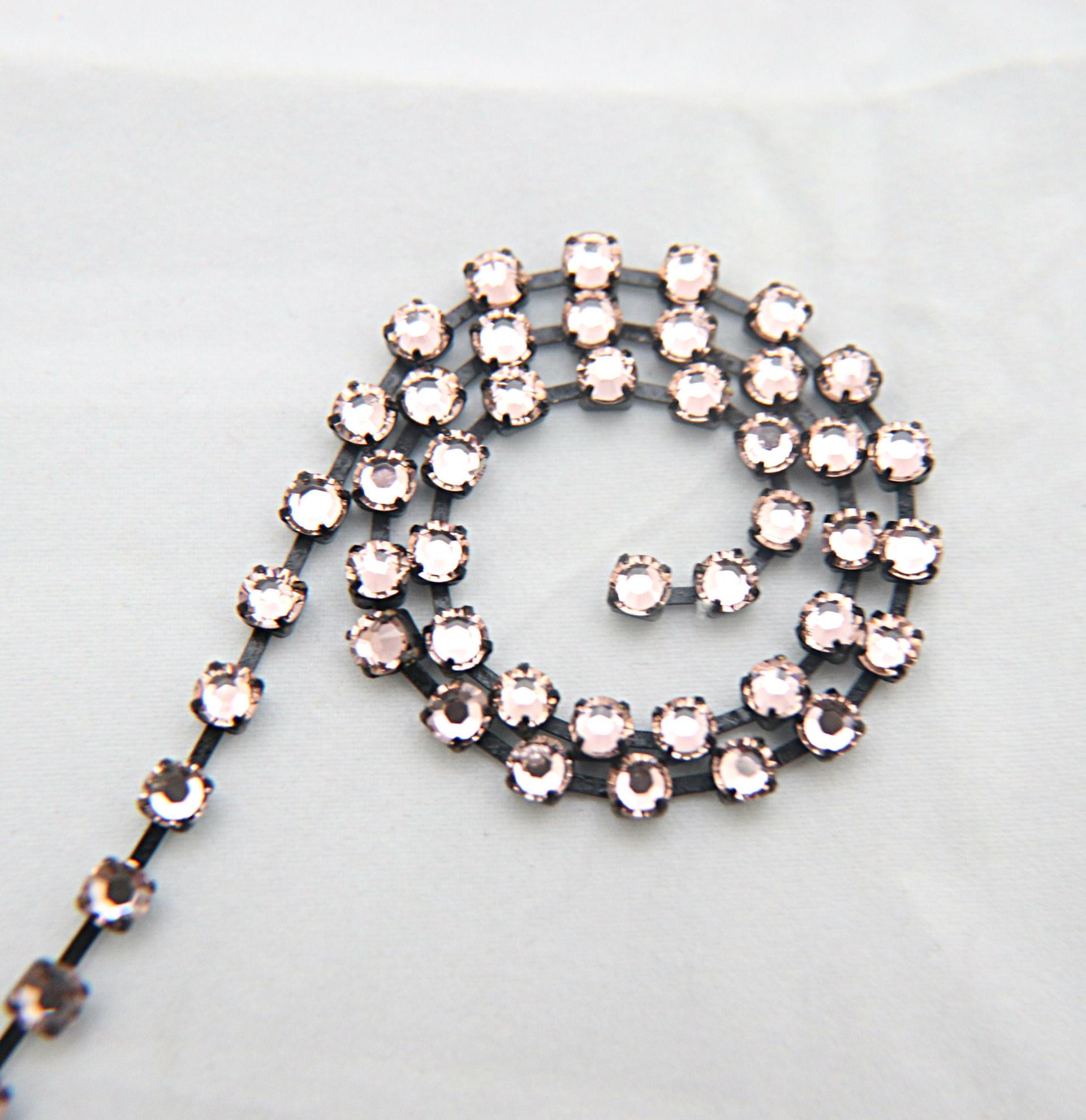 16ss Swarovski 2088 Chain in Flat Vintage Rose (4mm) 0.5/1/2/5 Meters Vintage Black Settings Bridal Supplies|Jewelry Making, embellishments