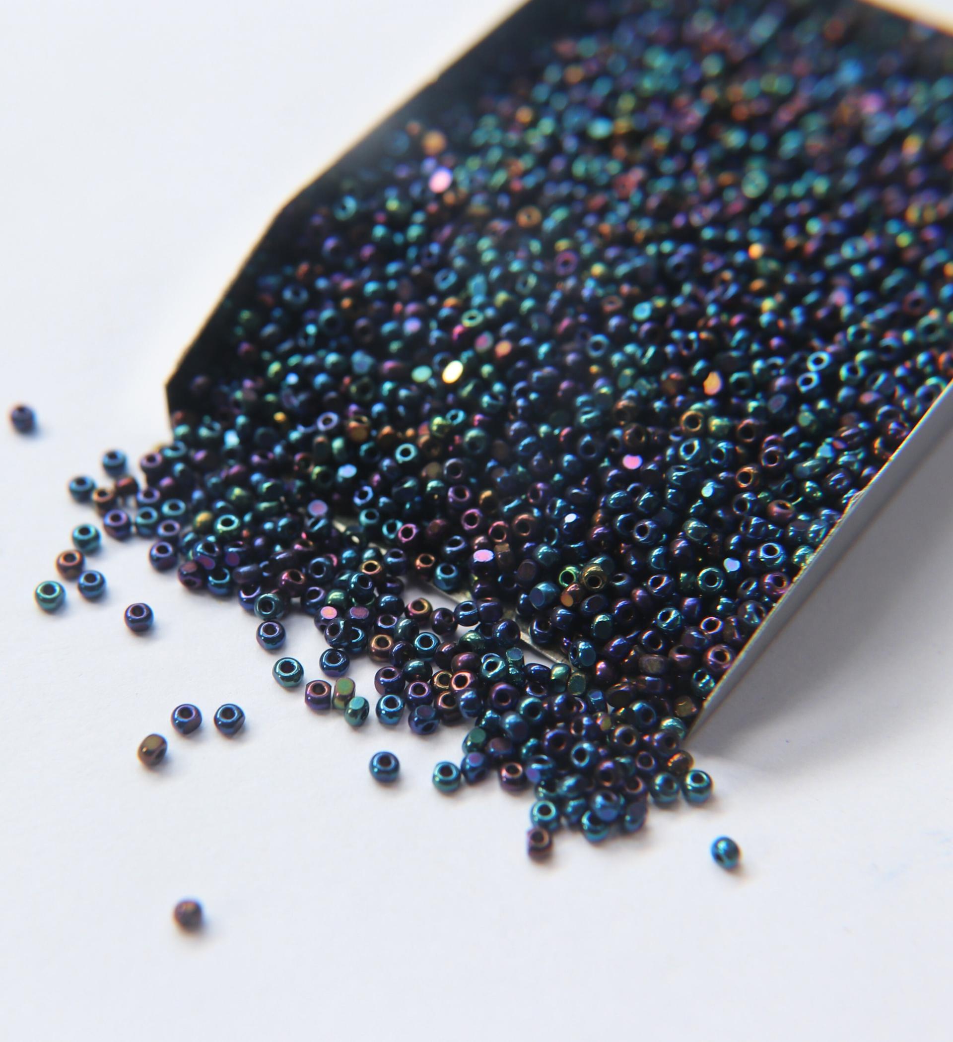 11/0 Charlotte true Cut Beads Metallic IRIS 10/20/50/250/500 Grams rare findings, embroidery materials, jewelry making, vintage beads