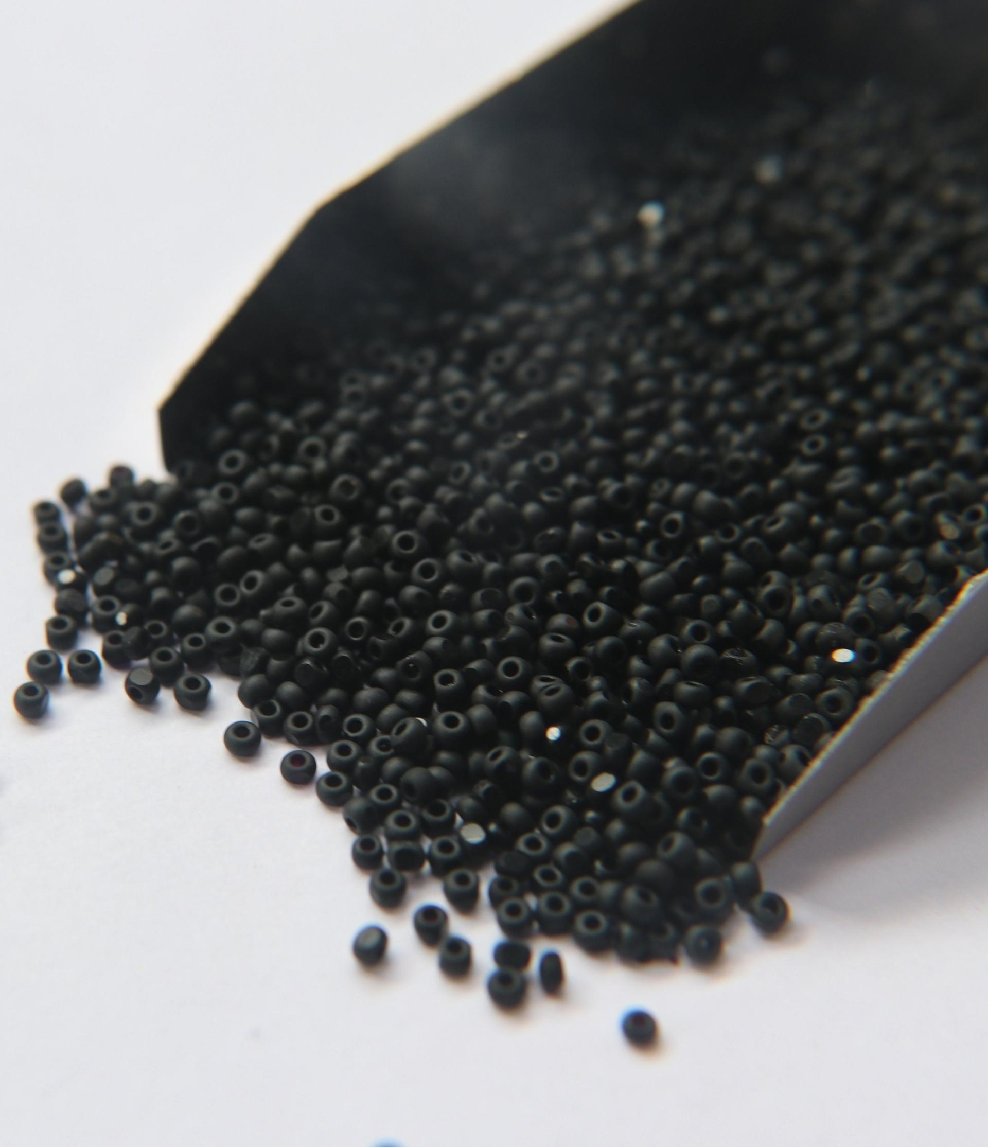 11/0 Charlotte true Cut Beads Matt Black 10/20/50/250/500 Grams (10 Grams 1300 Pieces)
