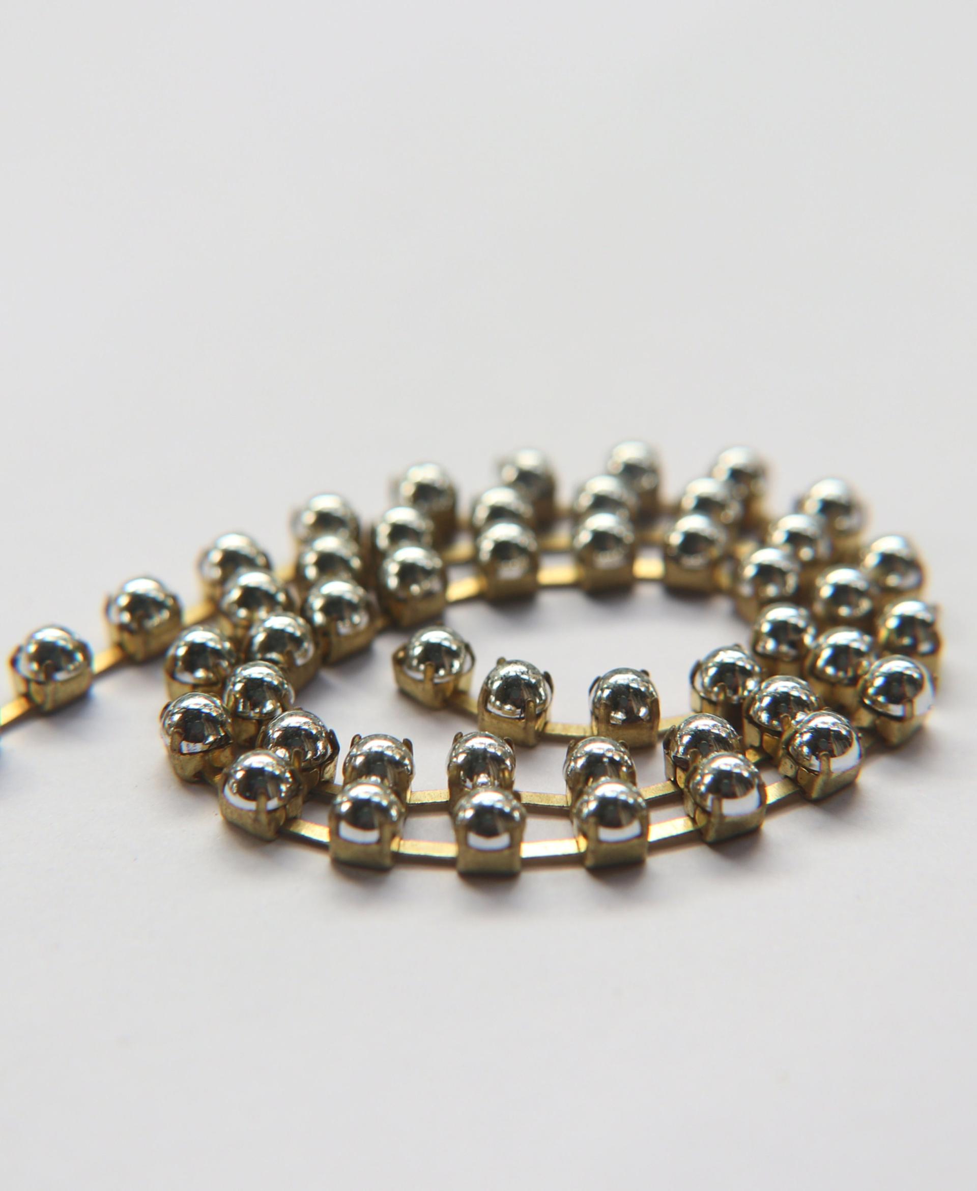 16 SS Silver Cabochon Chain Metallic Vintage Pressed (4mm) 1/2/5/15 Meters vintage findings, strass chains, craft supplies