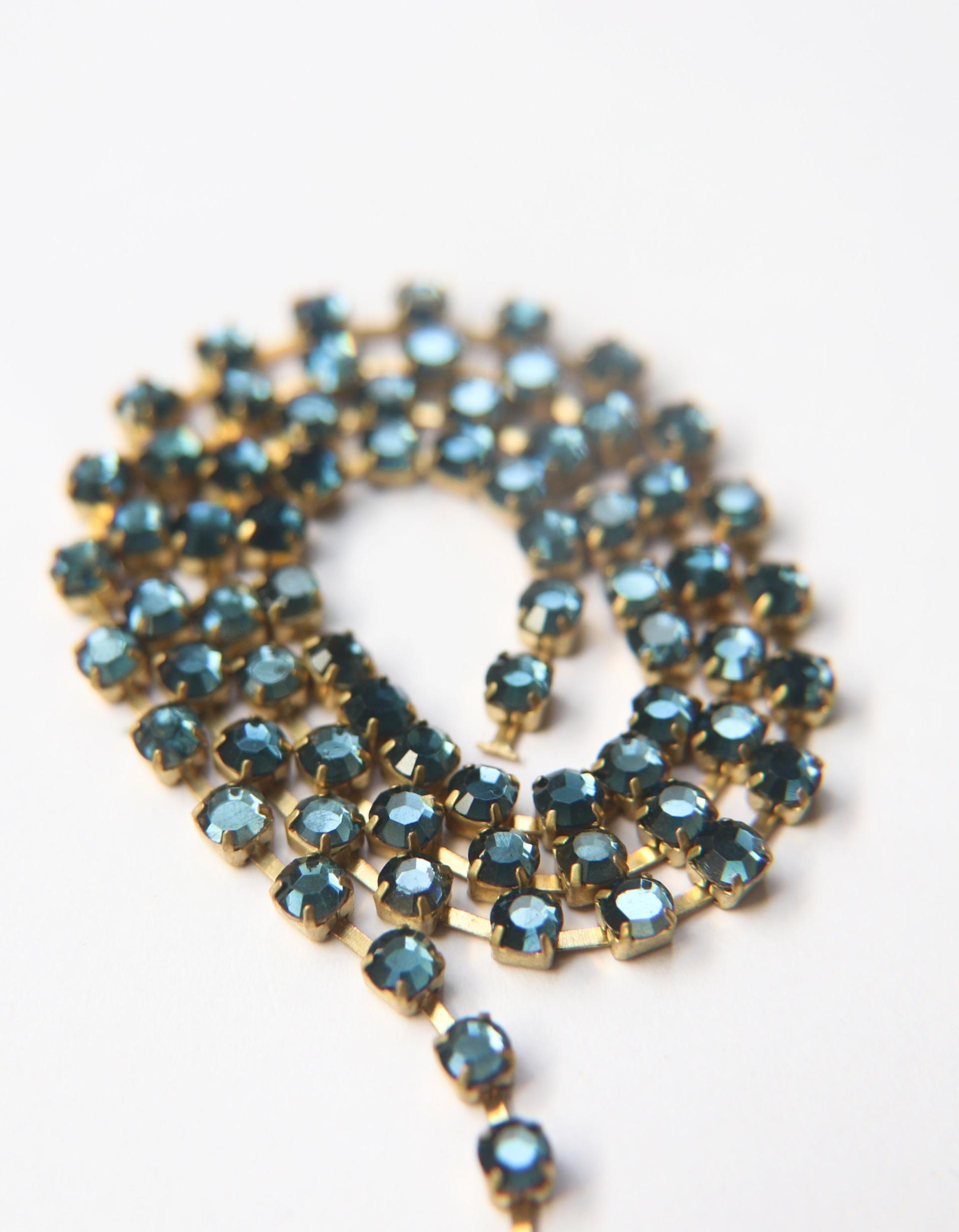 16ss Swarovski 2088 Chain in Flat Back Montana (4mm) 0.5/1/2/5 Meters Brass Settings Bridal Supplies, strass chains premium material
