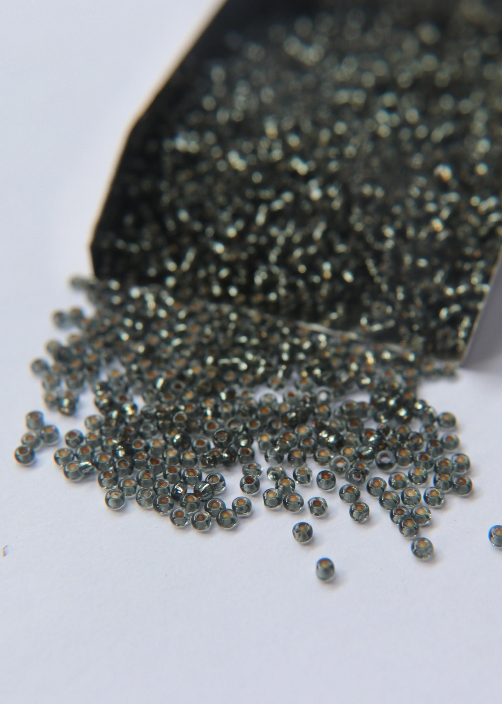 11/0 Charlotte true Cut Beads Silver Lined Black Diamond 10/20/50/250/500 Gms (10 Grams 1300) Pieces glass beads vintage findings