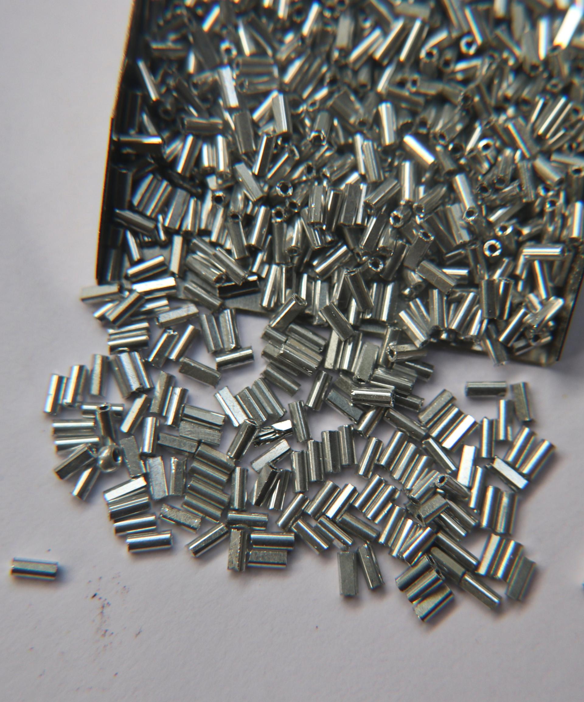 True Cuts Size 2 (2x4mm) Bugle Beads 5/10/20/50/250/500 Grams Metallic Aluminum Silver Preciosa Ornella loose tube beads embroidery material