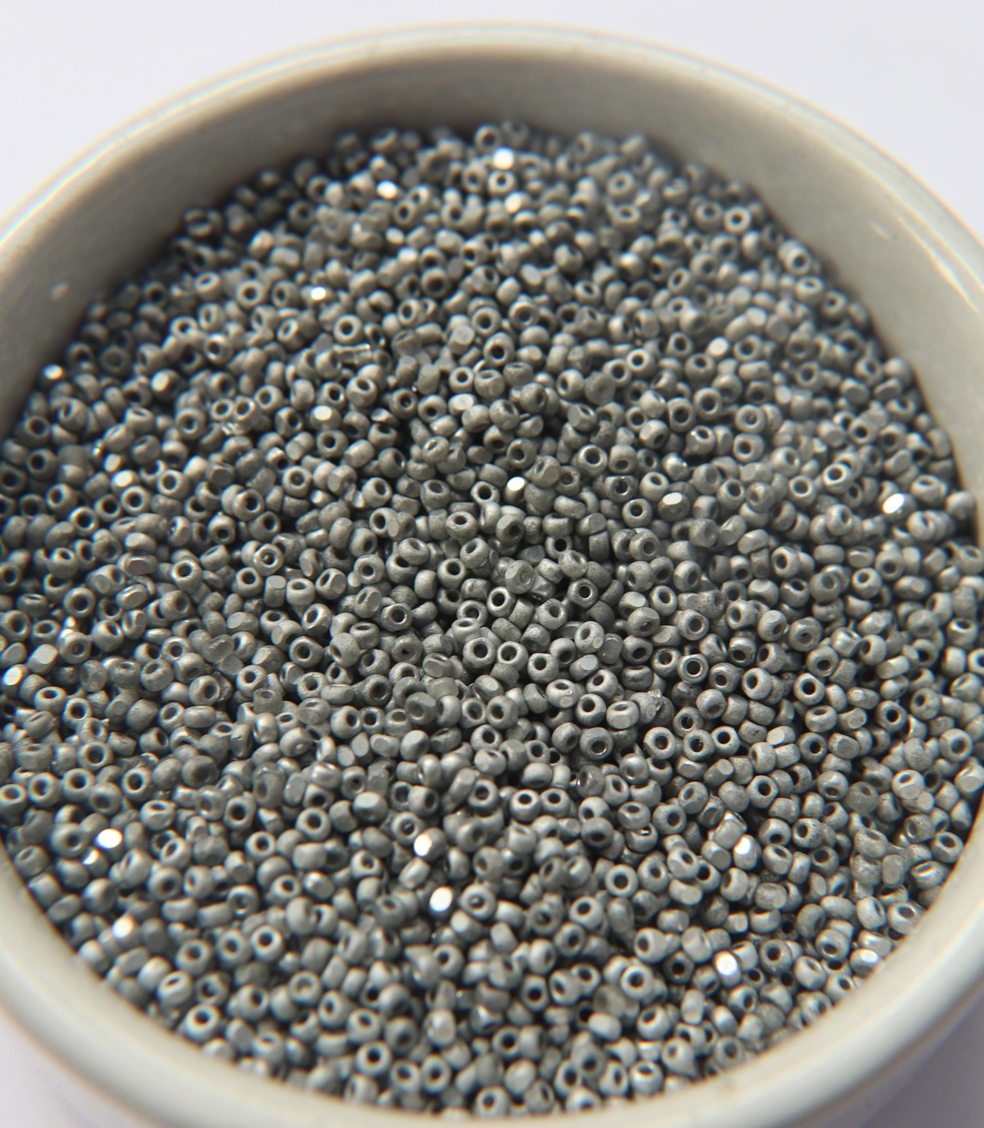 11/0 Charlotte true Cut Beads Frosted Metallic Aluminium Coated 10/20/50/250/500 Grams embroidery materials, jewelry making, vintage beads