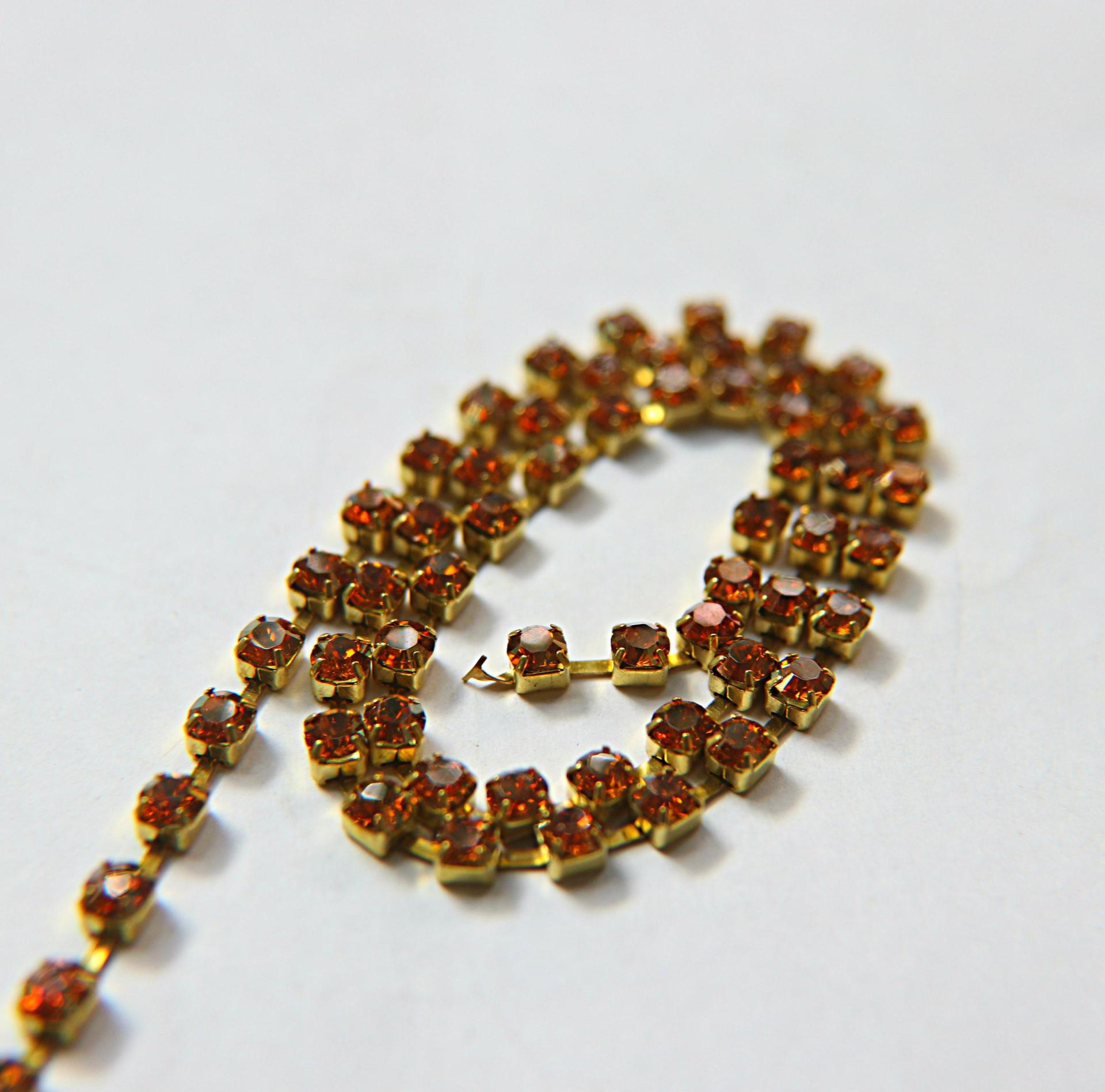 18ss Swarovski Rhinestone Chain in Crystal Copper 0.5/1/2/5 Meters Bridal Supplies, Jewelry Making, vintage findings, embroidery materials
