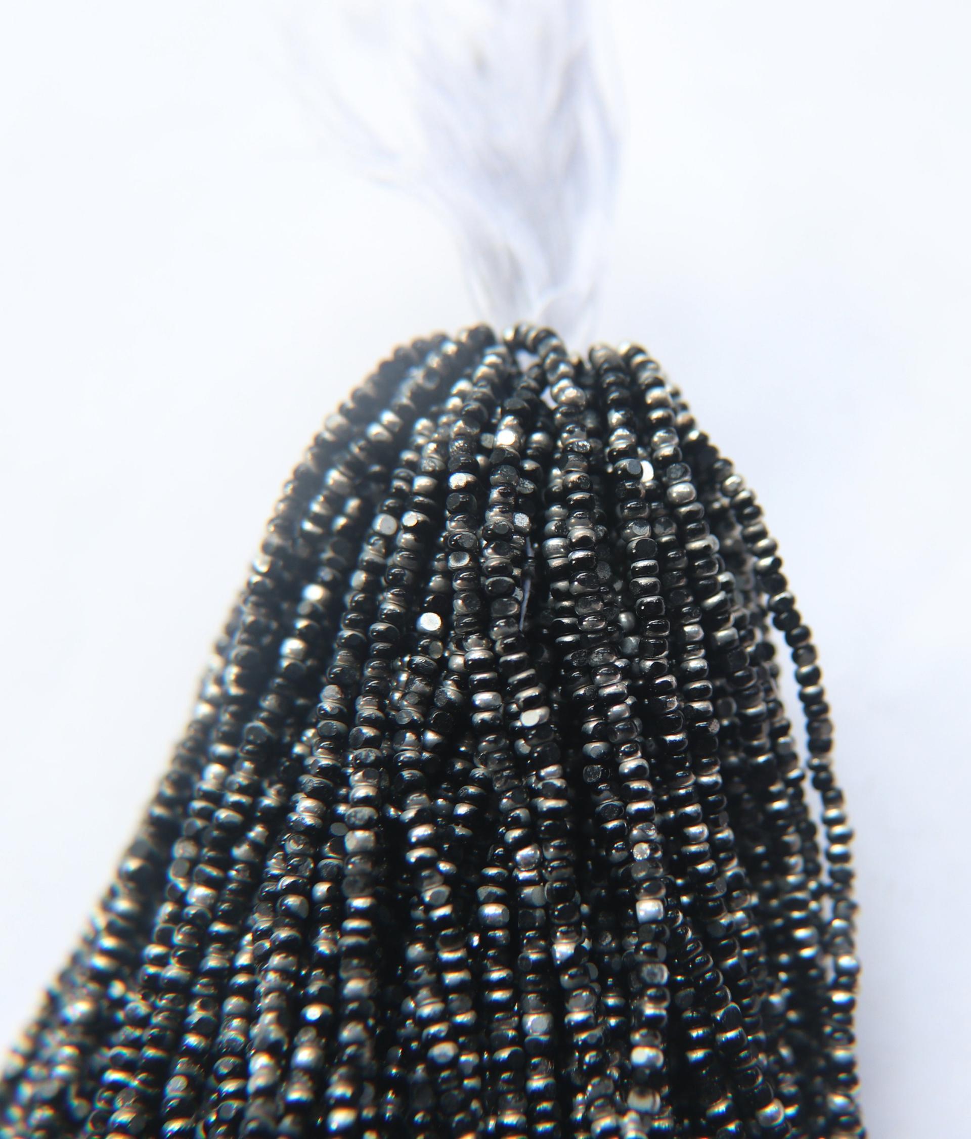 11/0 Hanks Charlotte Cut Beads Patina Black Silver 1/5/25/50/100 Hanks 2.0mm PREMIUM SEED beads, jewelry supply, findings