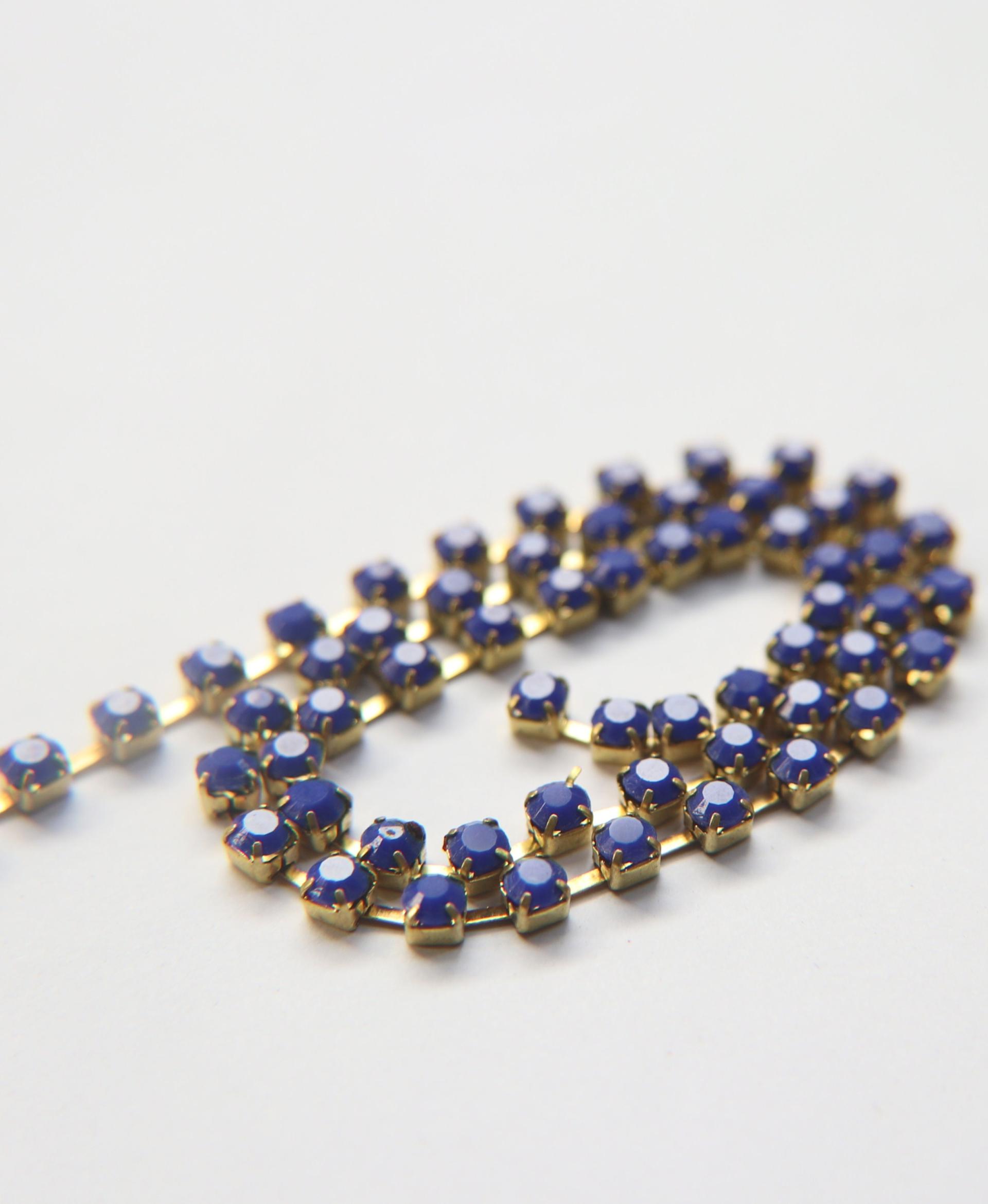 16 SS Rhinestone Chain Vintage Glass Pressed Chatons Royal Blue Opaque (4mm) 1/2/5/15 Meters embroidery materials, craft vintage findings