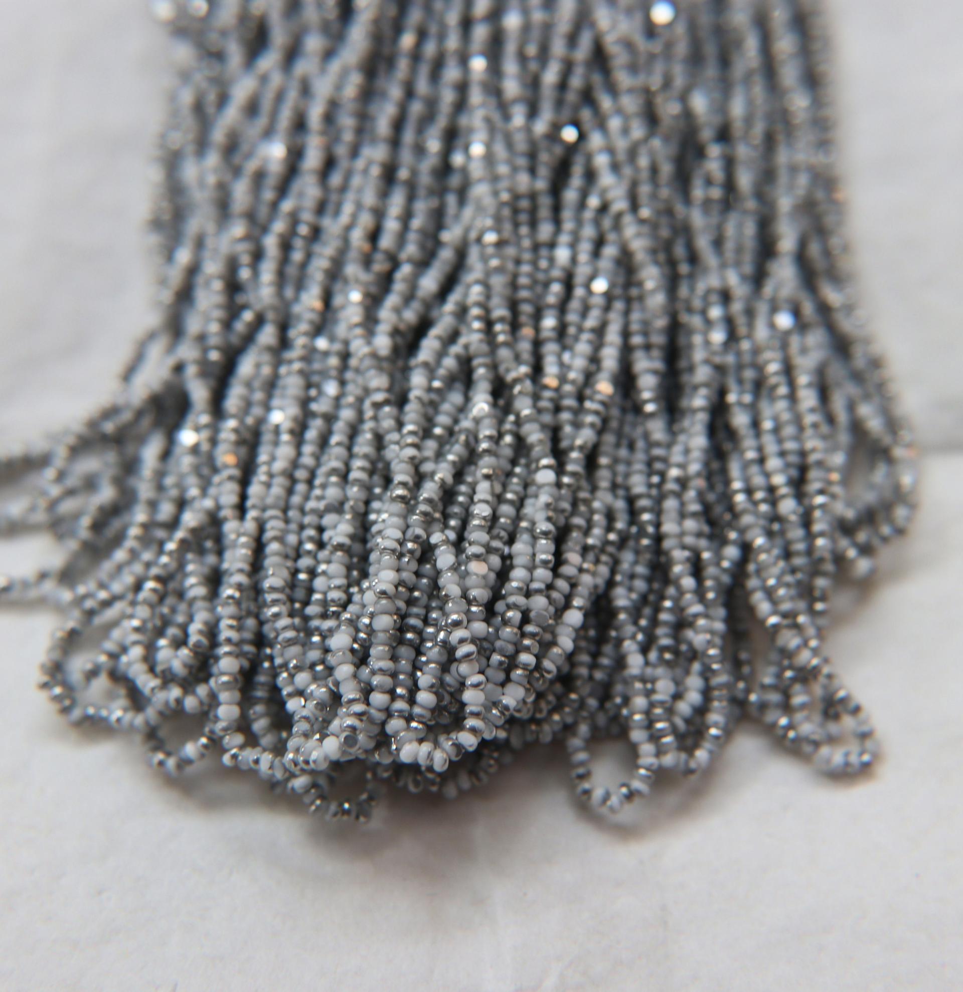 13/0 Hanks Charlotte Cut Beads Patina Opaque Chalk White Silver 1/5/25/50/100 Hanks 1.6mm glass beads, jewelry supply, vintage beads