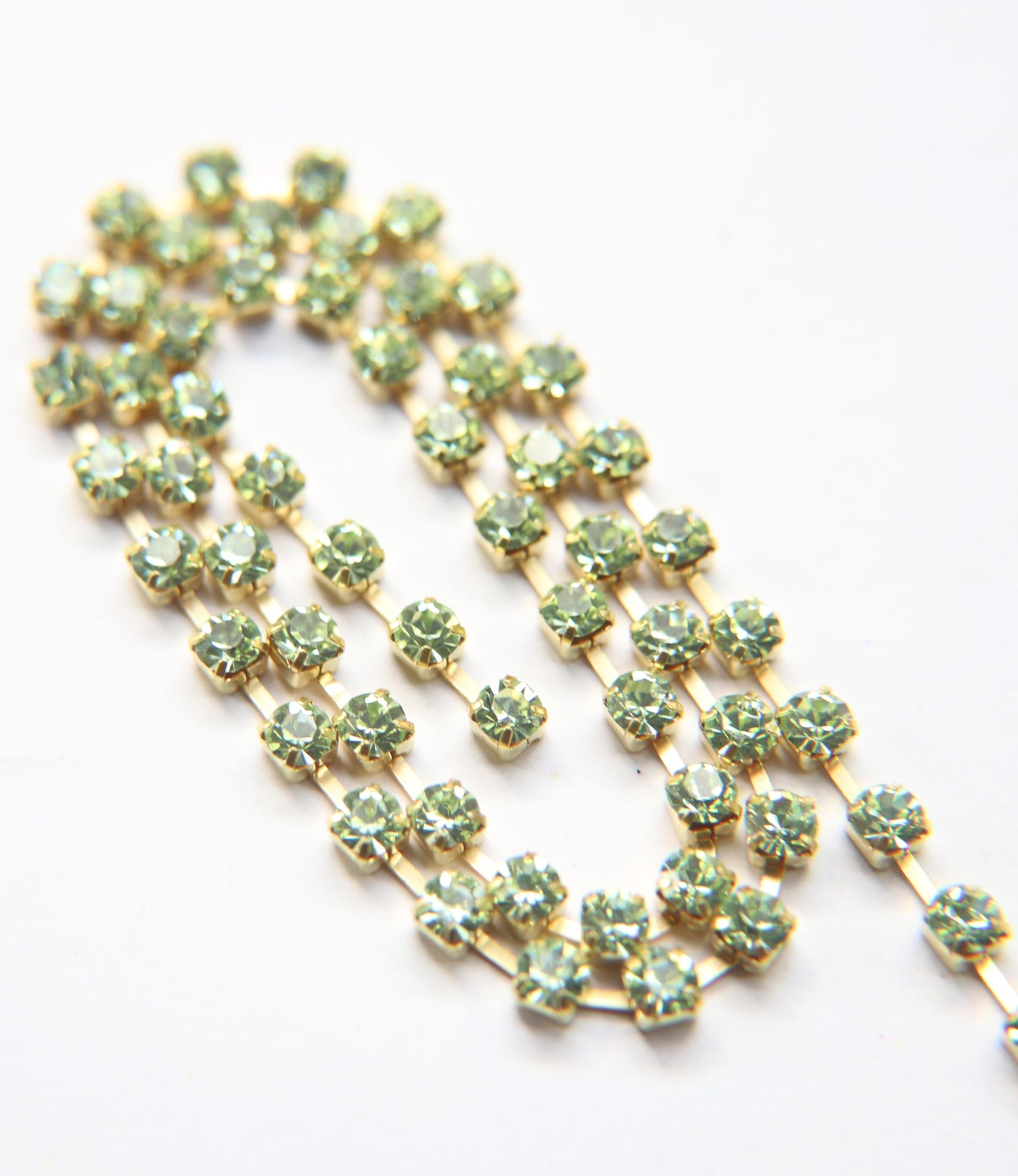 16ss Preciosa Rhinestone Chain (11 colors) 4mm 1/2/5/15 Meters Wedding Bridal Supplies, strass chains, embroidery materials