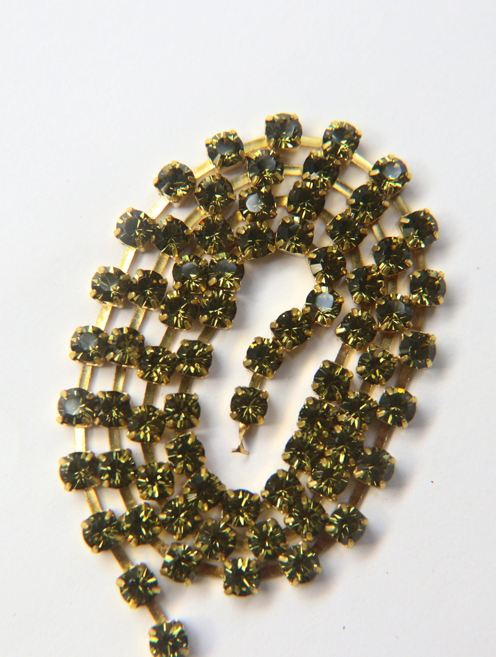 18ss Swarovski Rhinestone Chain in Khaki (4.2mm) 0.5/1/2/5 Meters Bridal Supplies, Jewelry Making, vintage findings, embroidery materials