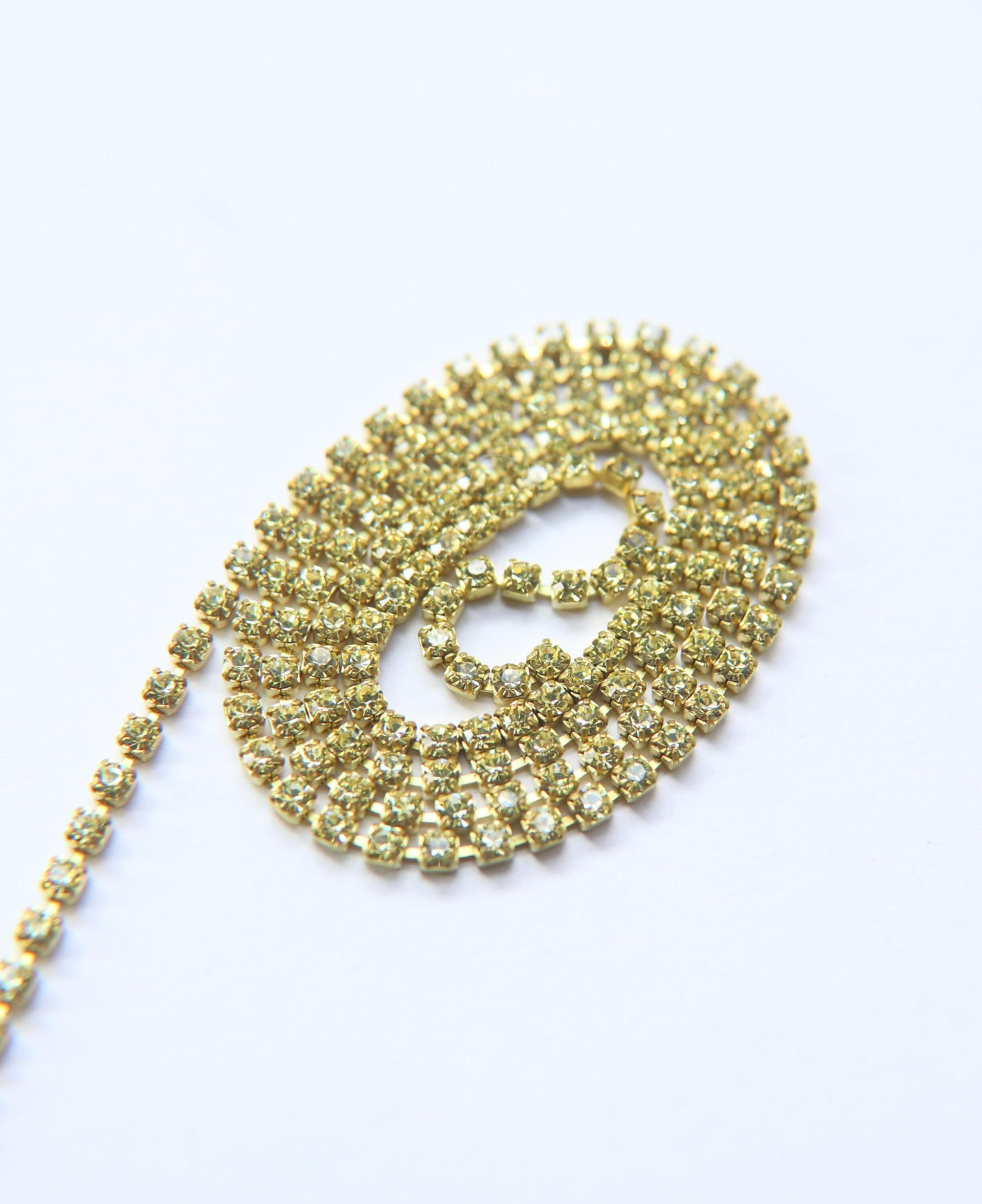 16ss Rhinestone Chain Swarovski vintage 4mm (0.5/1/2/5 Meters) vintage findings, strass chains, PREMIUM supplies, wedding decorations, laces